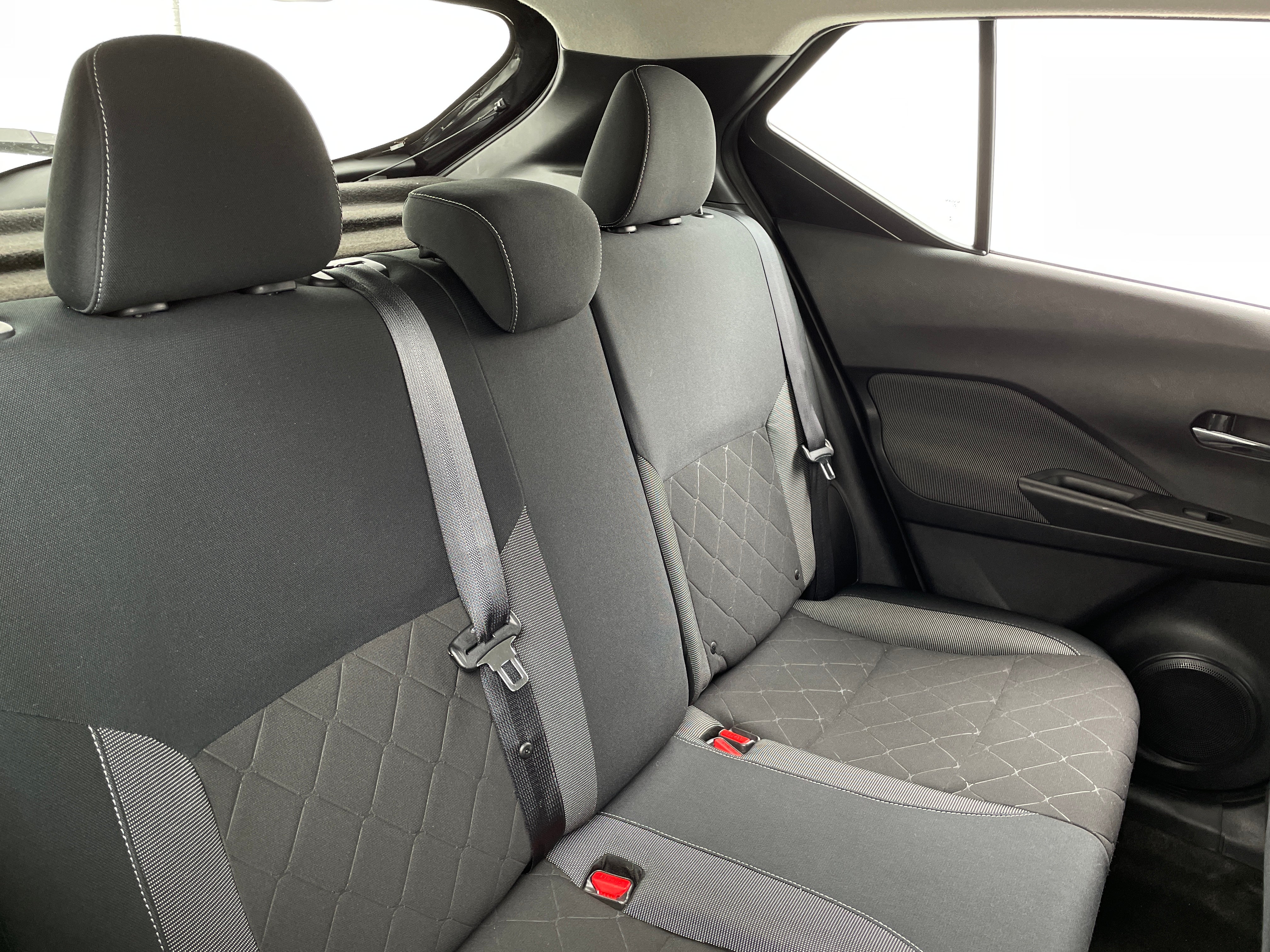 2018 Nissan Kicks SV 6