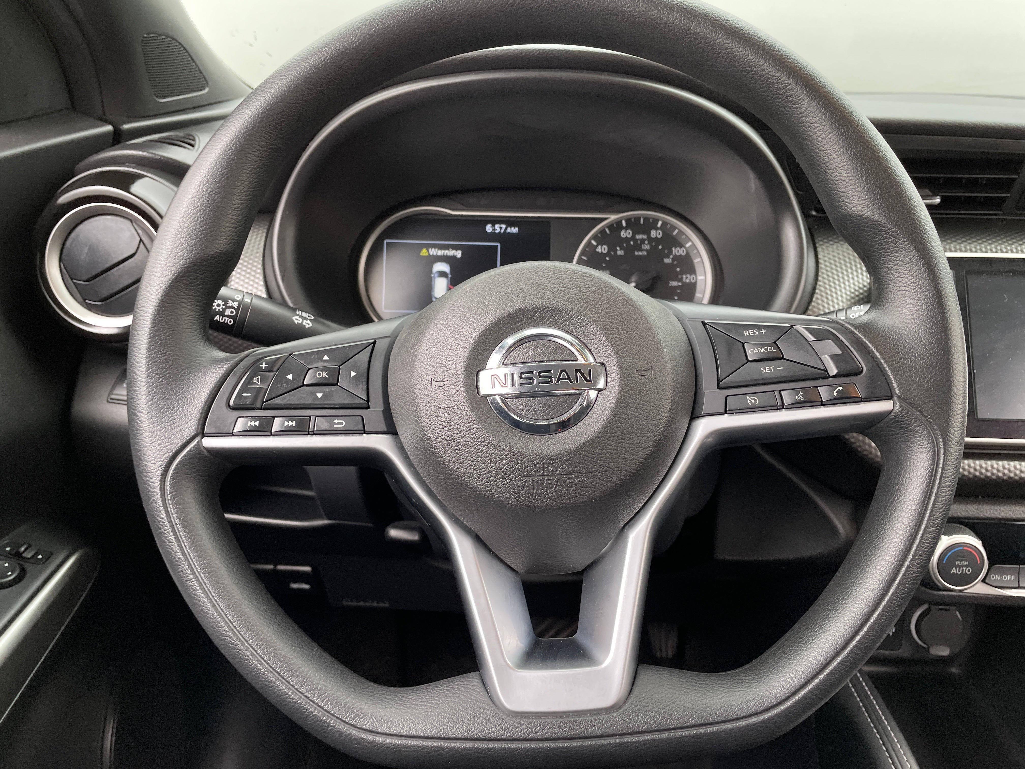 2018 Nissan Kicks SV 5