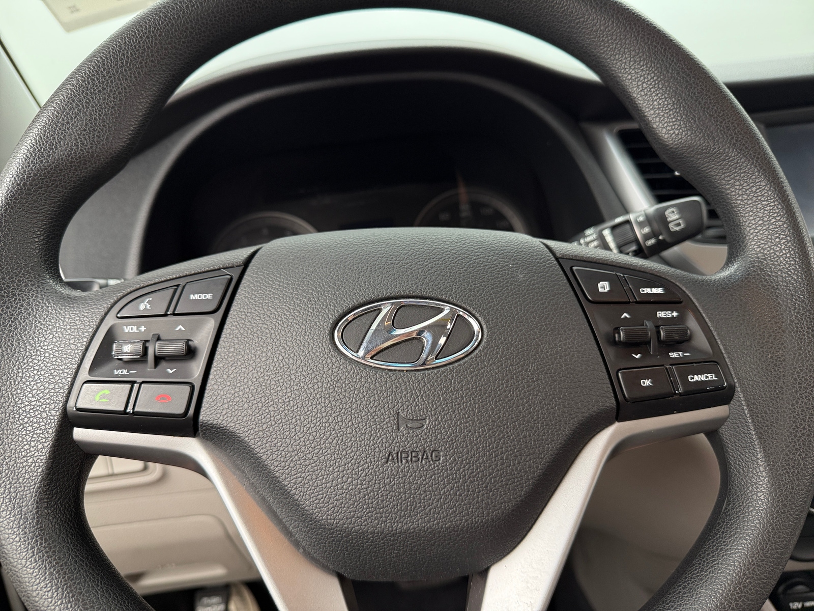 Thumbnail: 2018 Hyundai Tucson - 5