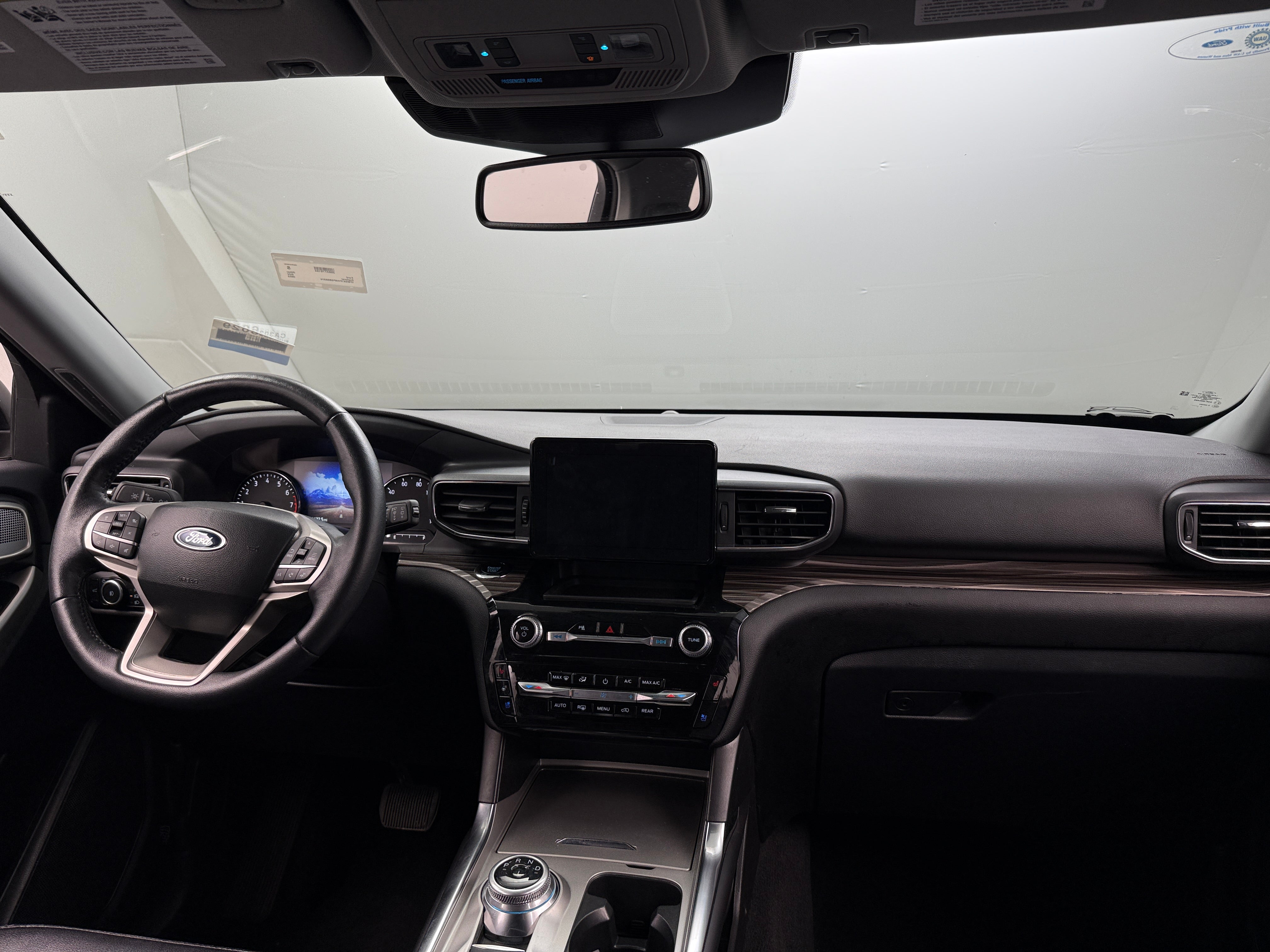2023 Ford Explorer Limited 2