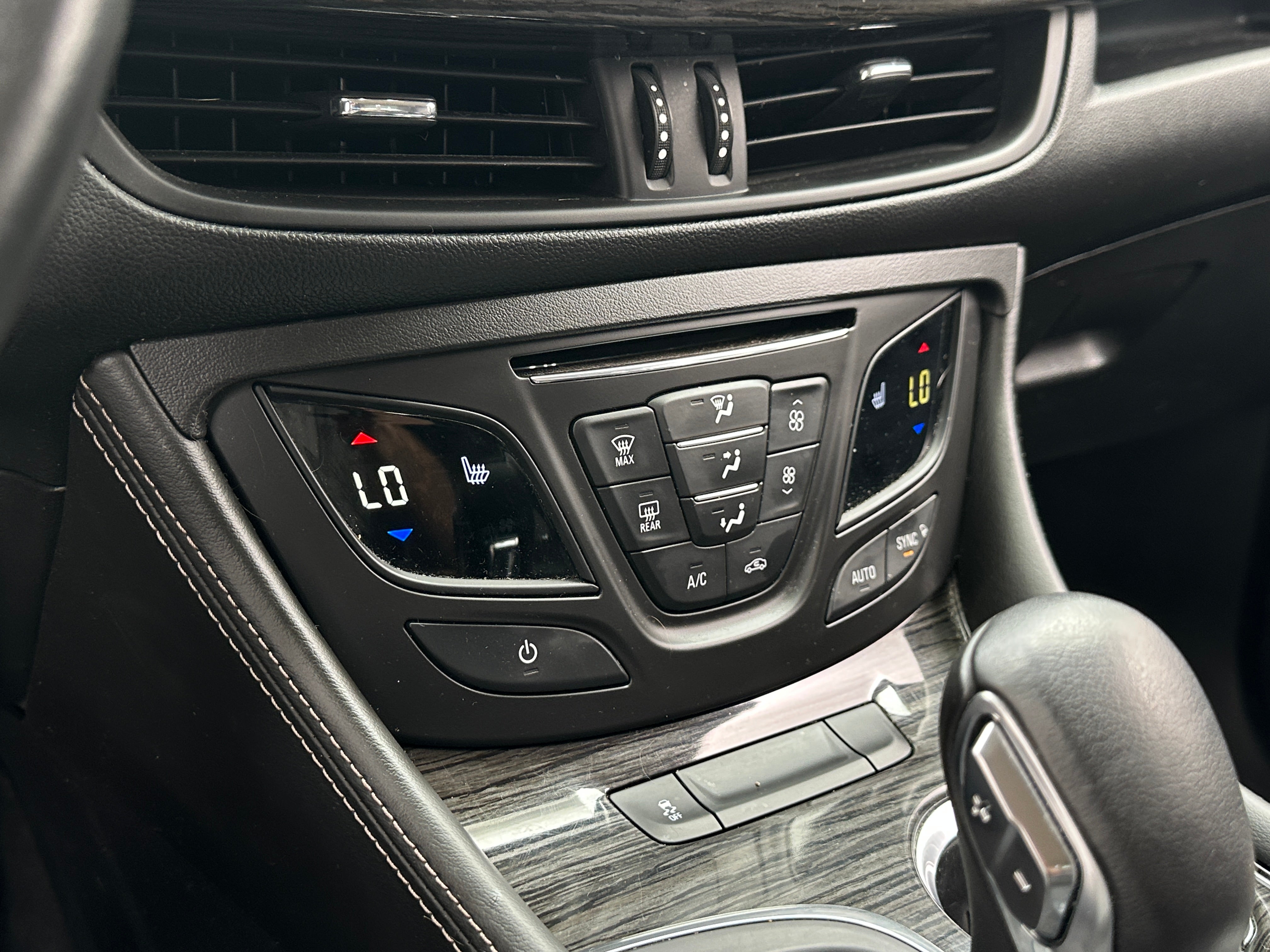2016 Buick Envision Premium I 3