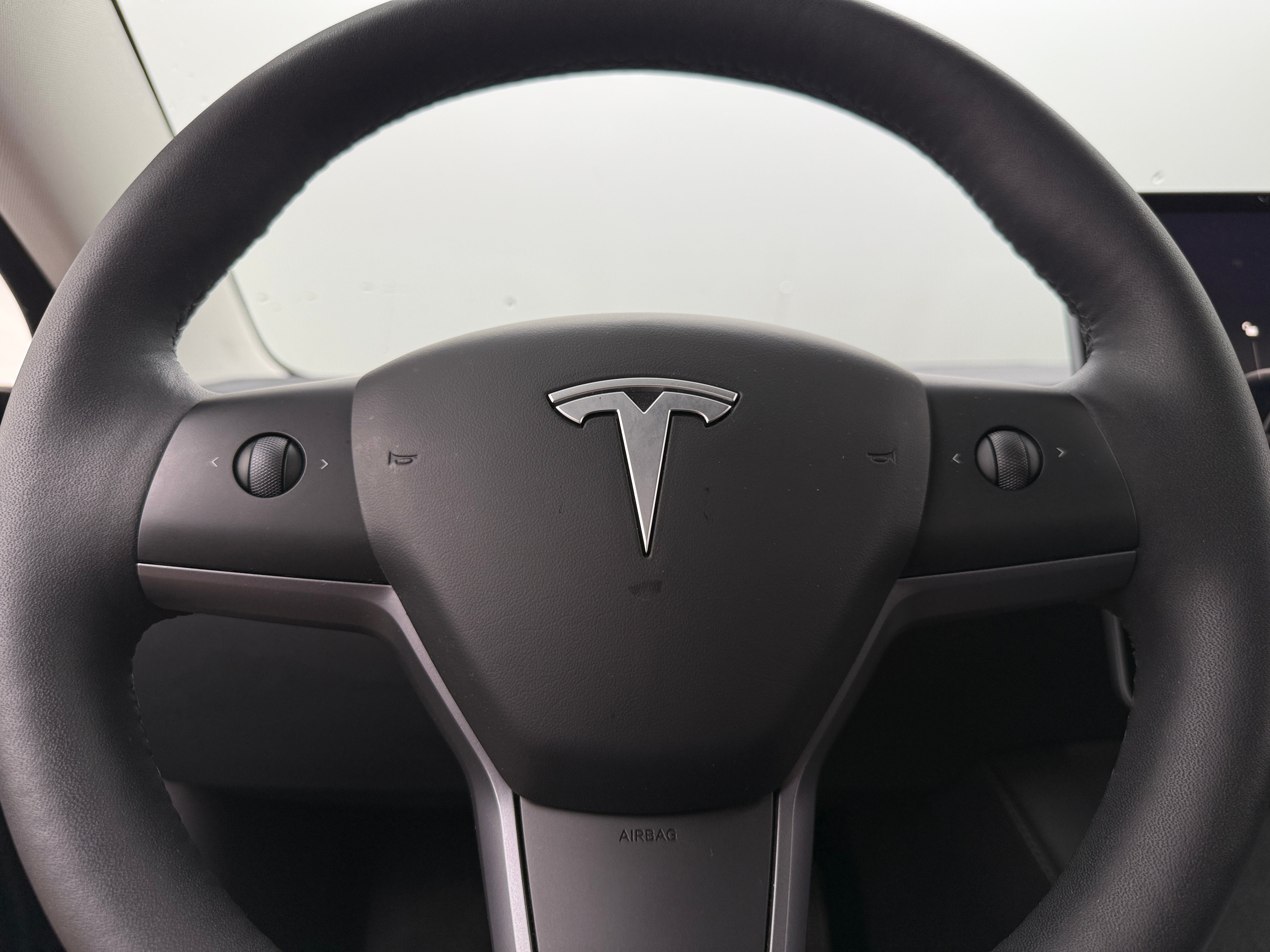 2023 Tesla Model 3 Standard Range 4
