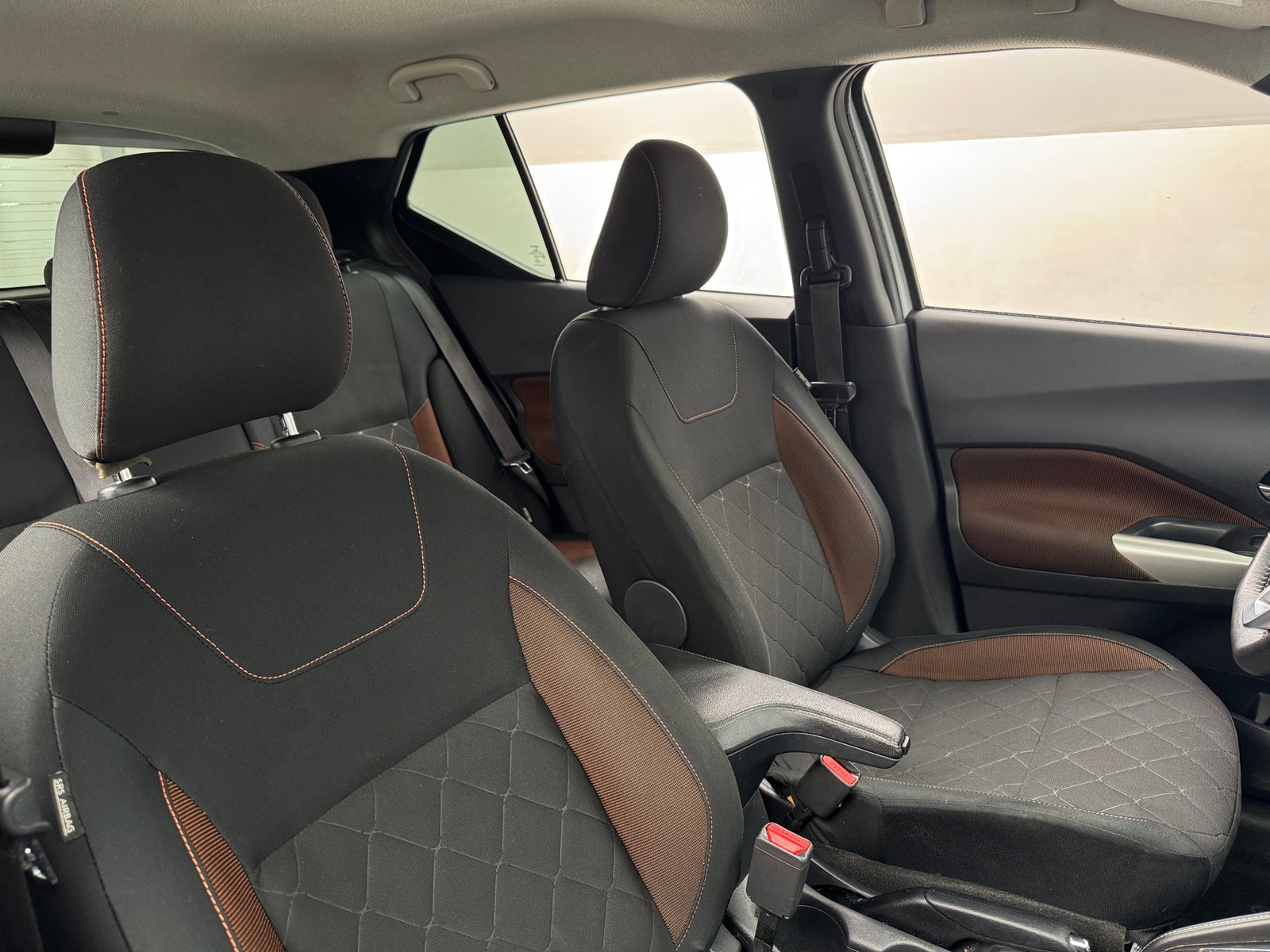 Thumbnail: 2020 Nissan Kicks - 2
