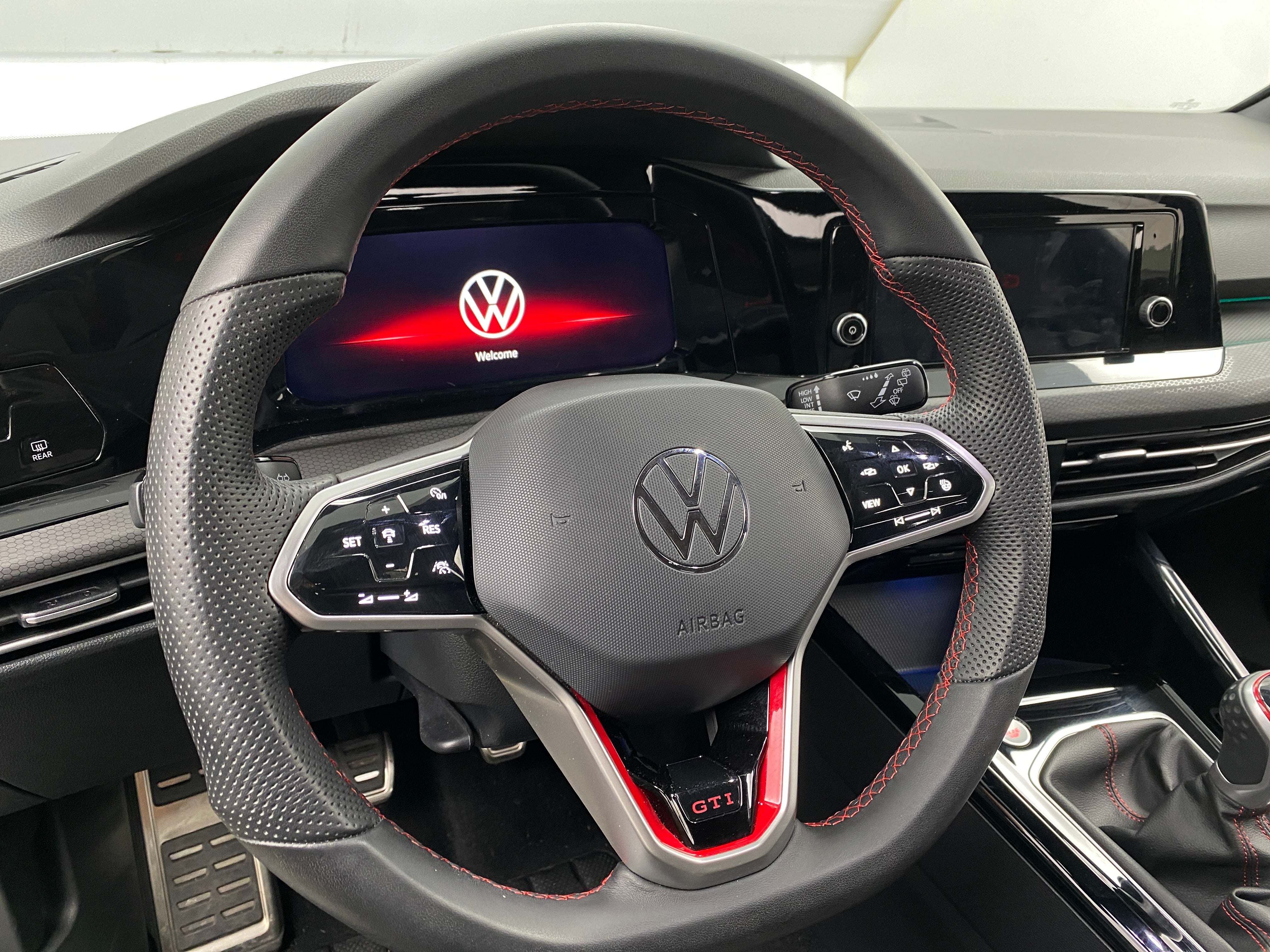2024 Volkswagen Golf GTI 380 S 5