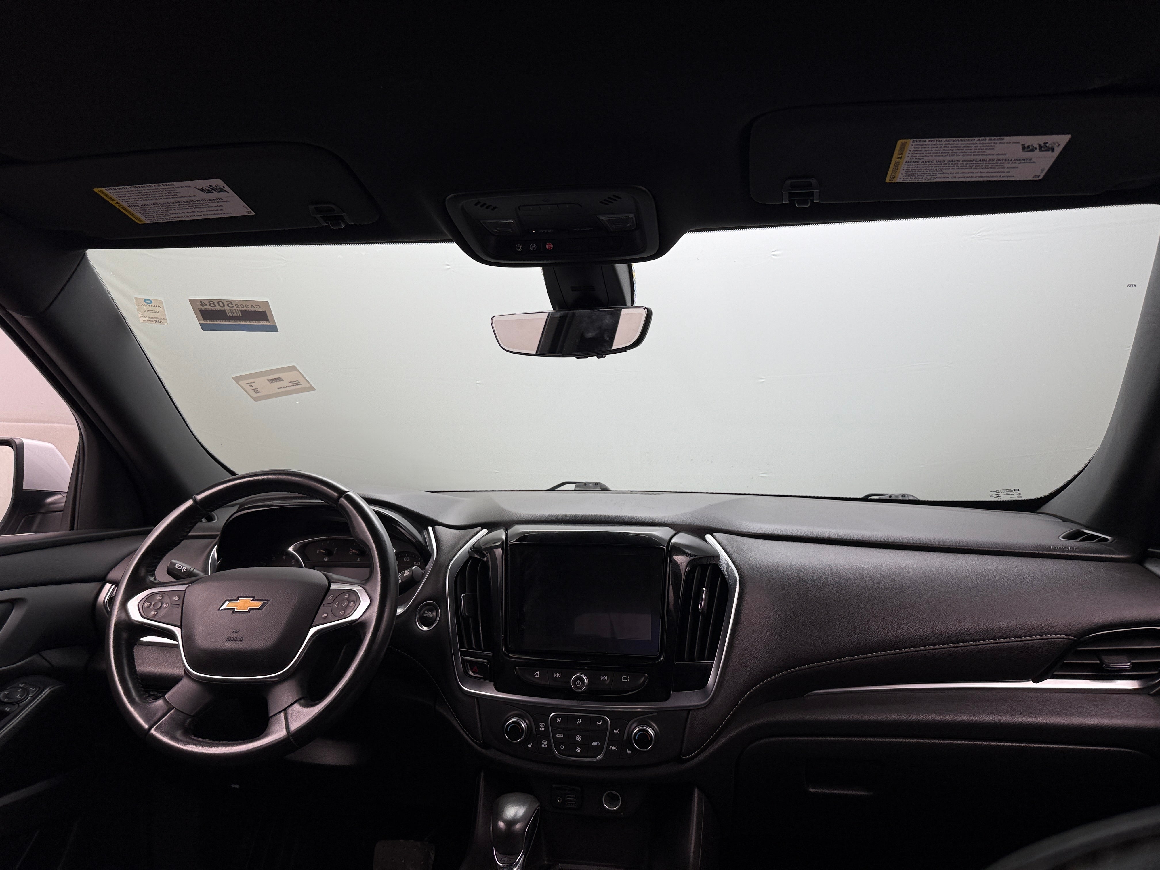 2022 Chevrolet Traverse LT 2