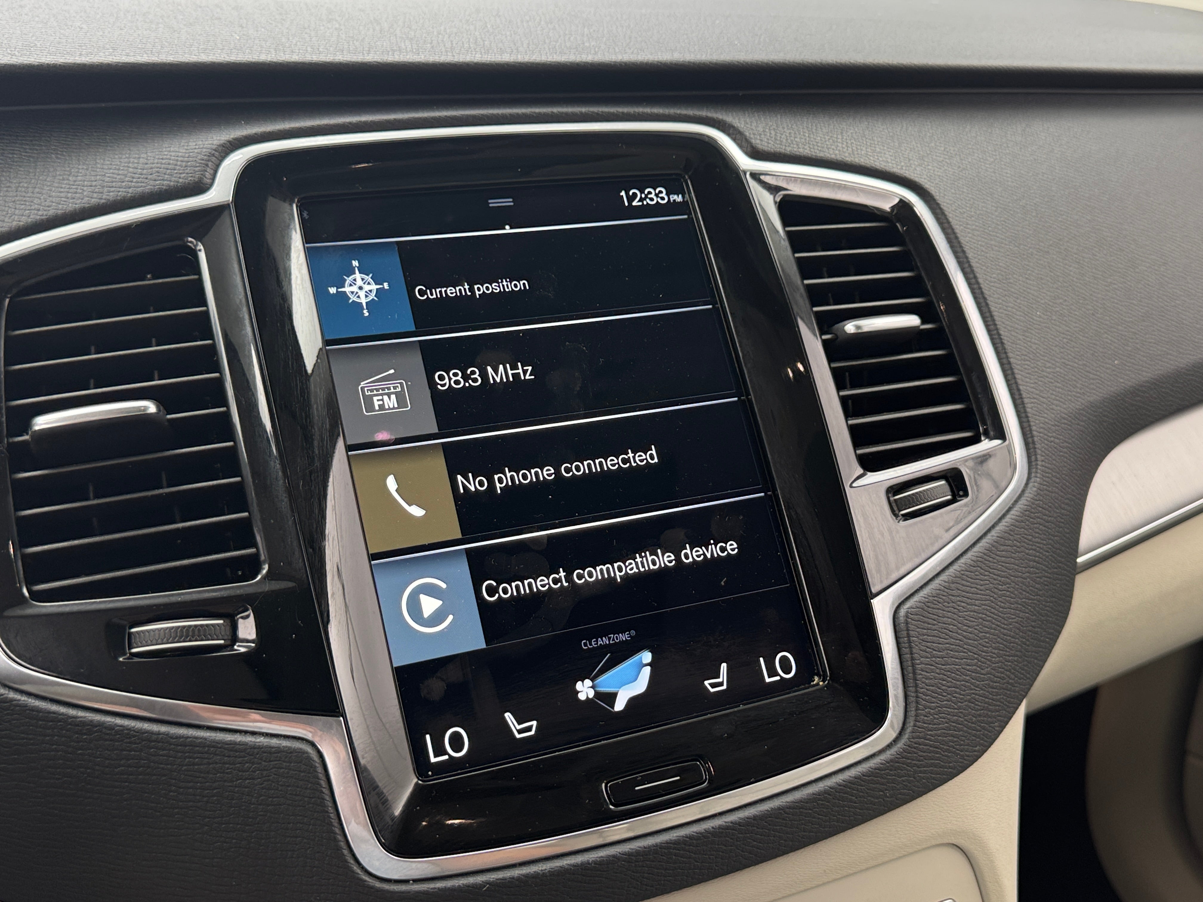 2022 Volvo XC90 T5 Momentum 3