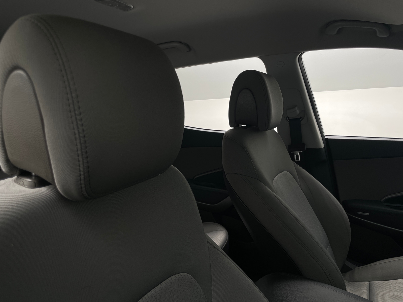 Thumbnail: 2018 Hyundai Santa Fe - 2