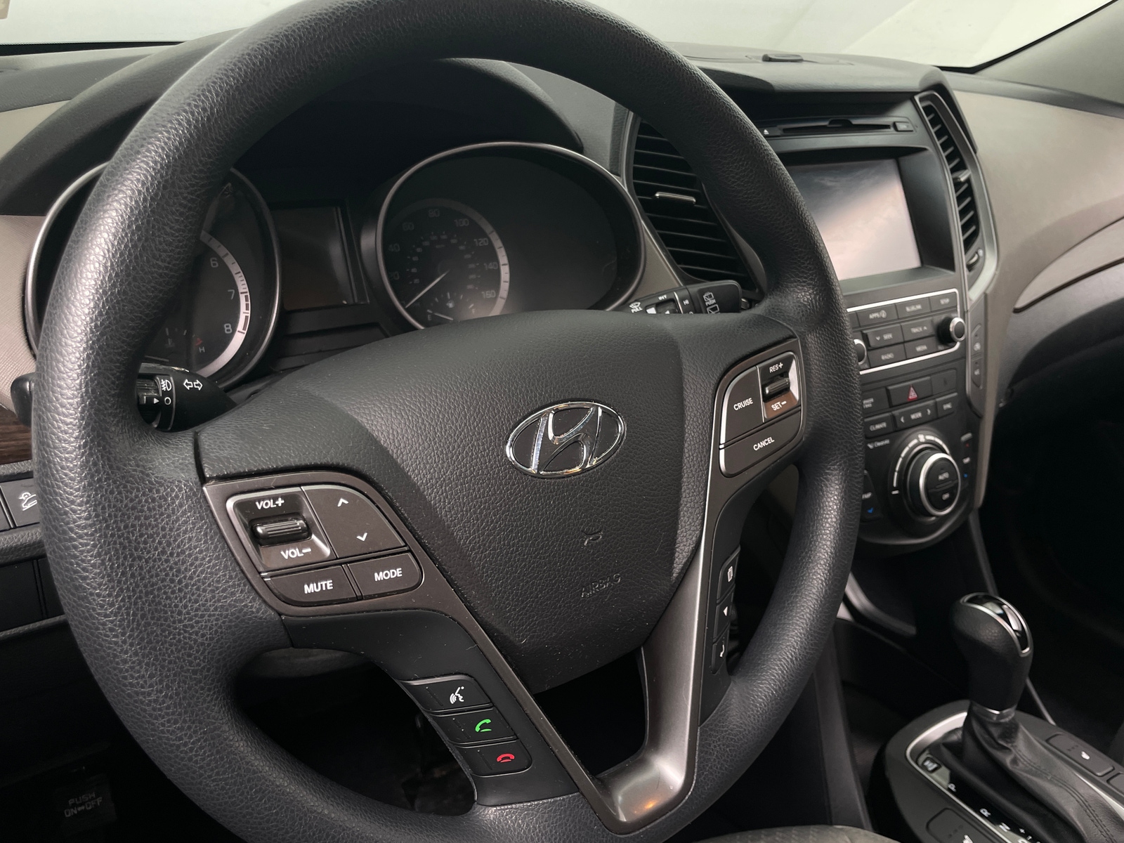 Thumbnail: 2018 Hyundai Santa Fe - 5