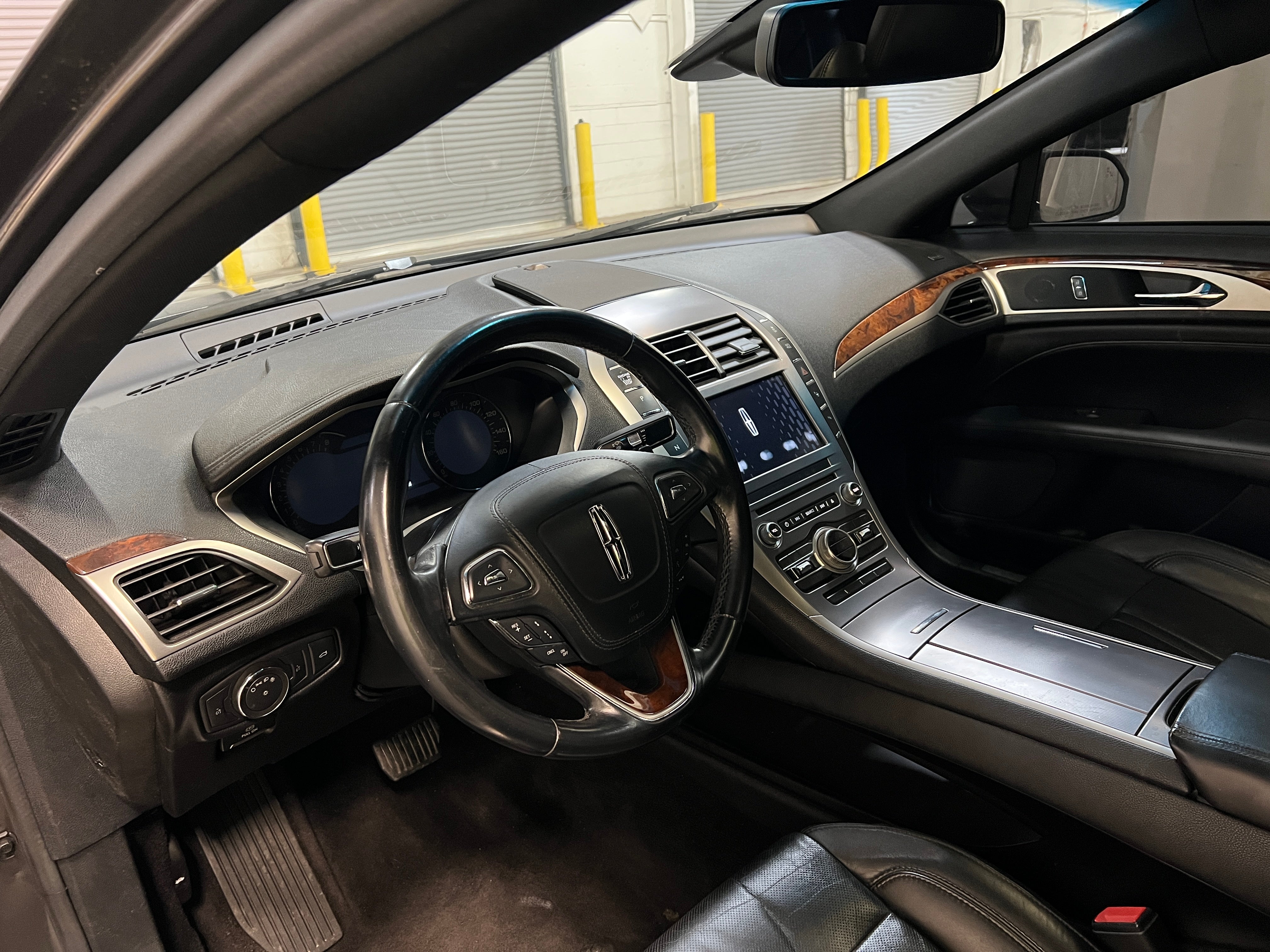 2017 Lincoln MKZ Reserve 2