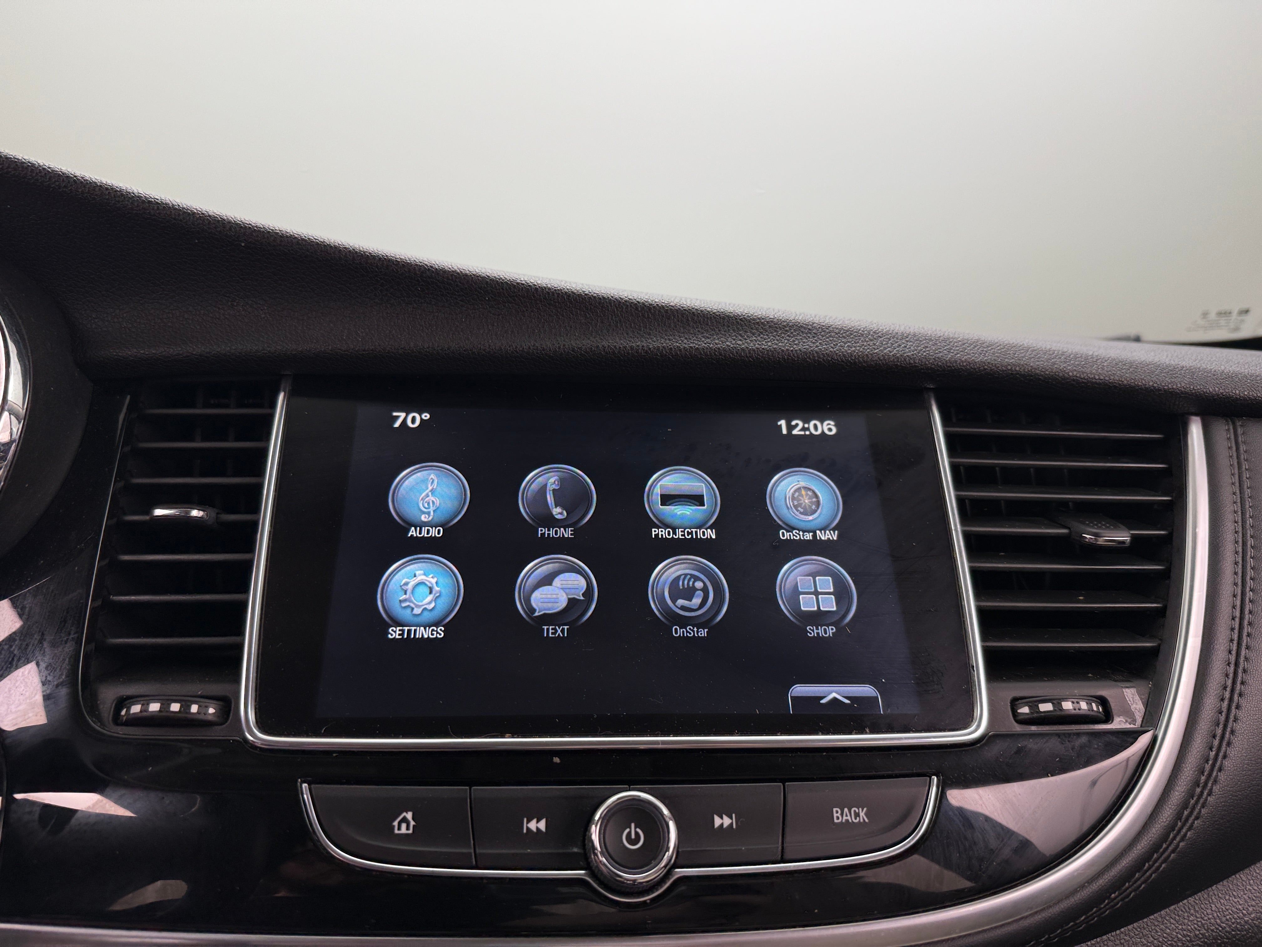 2017 Buick Encore Premium 3