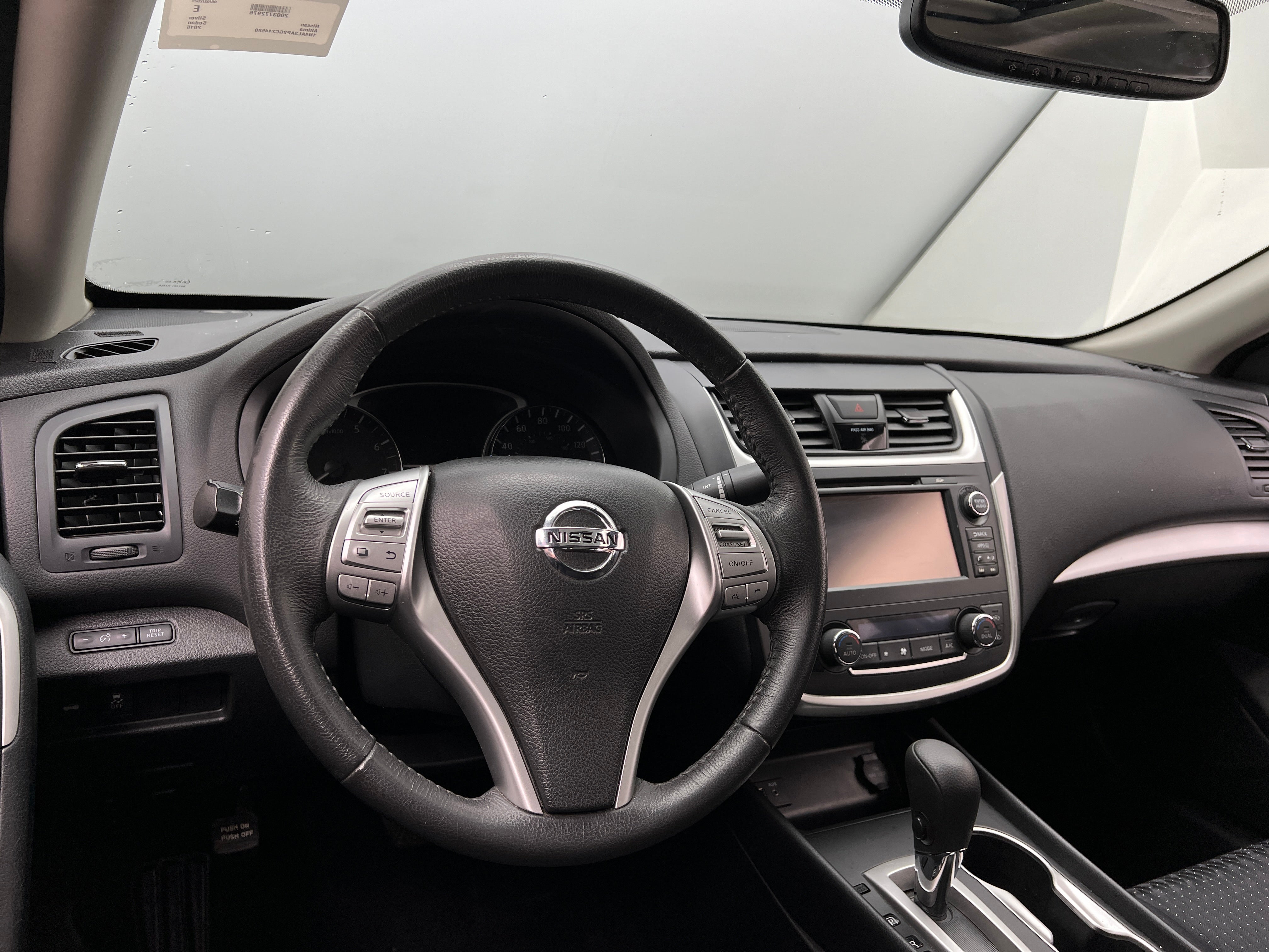 2016 Nissan Altima SV 3