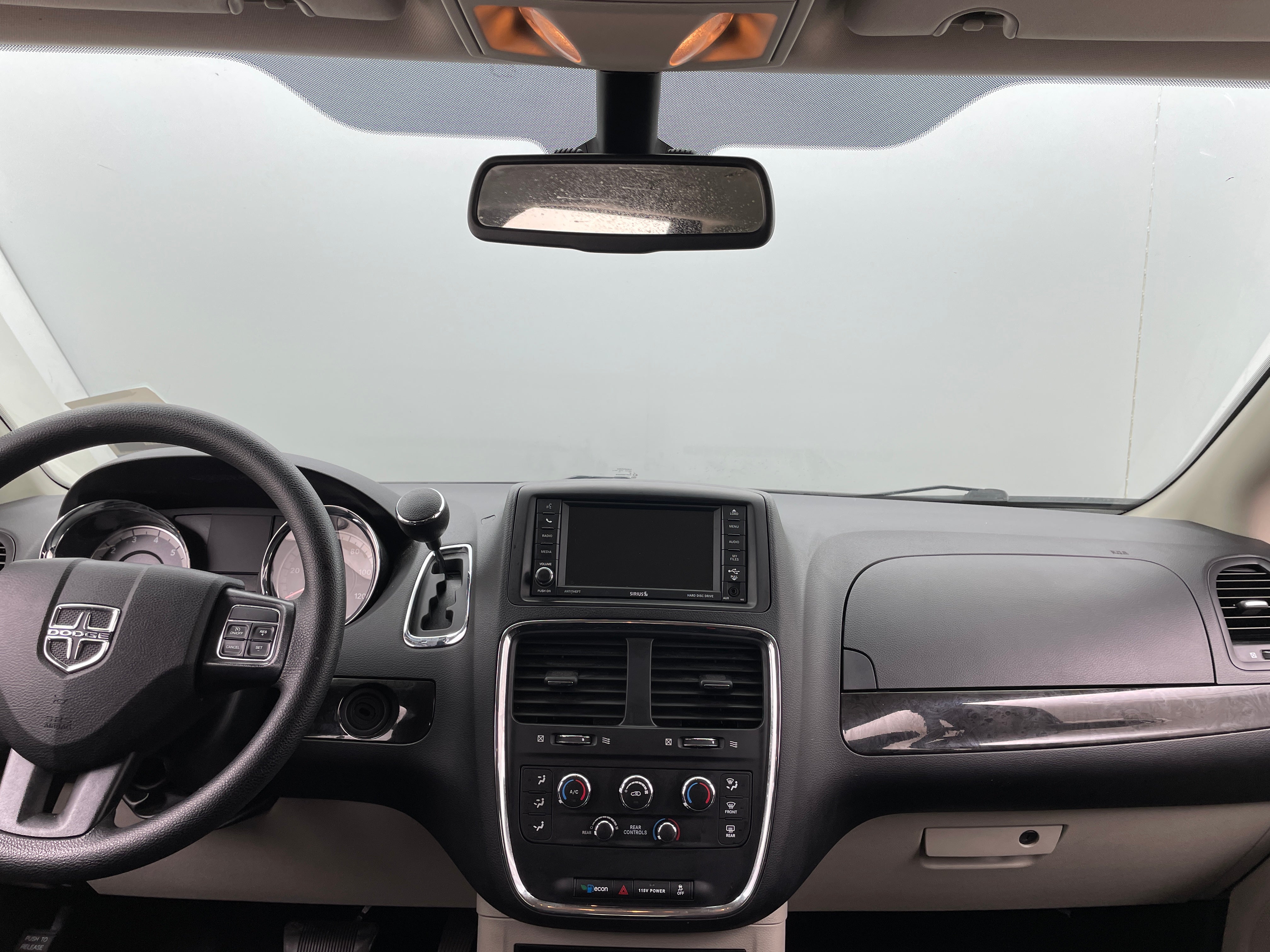 2019 Dodge Grand Caravan SE 3