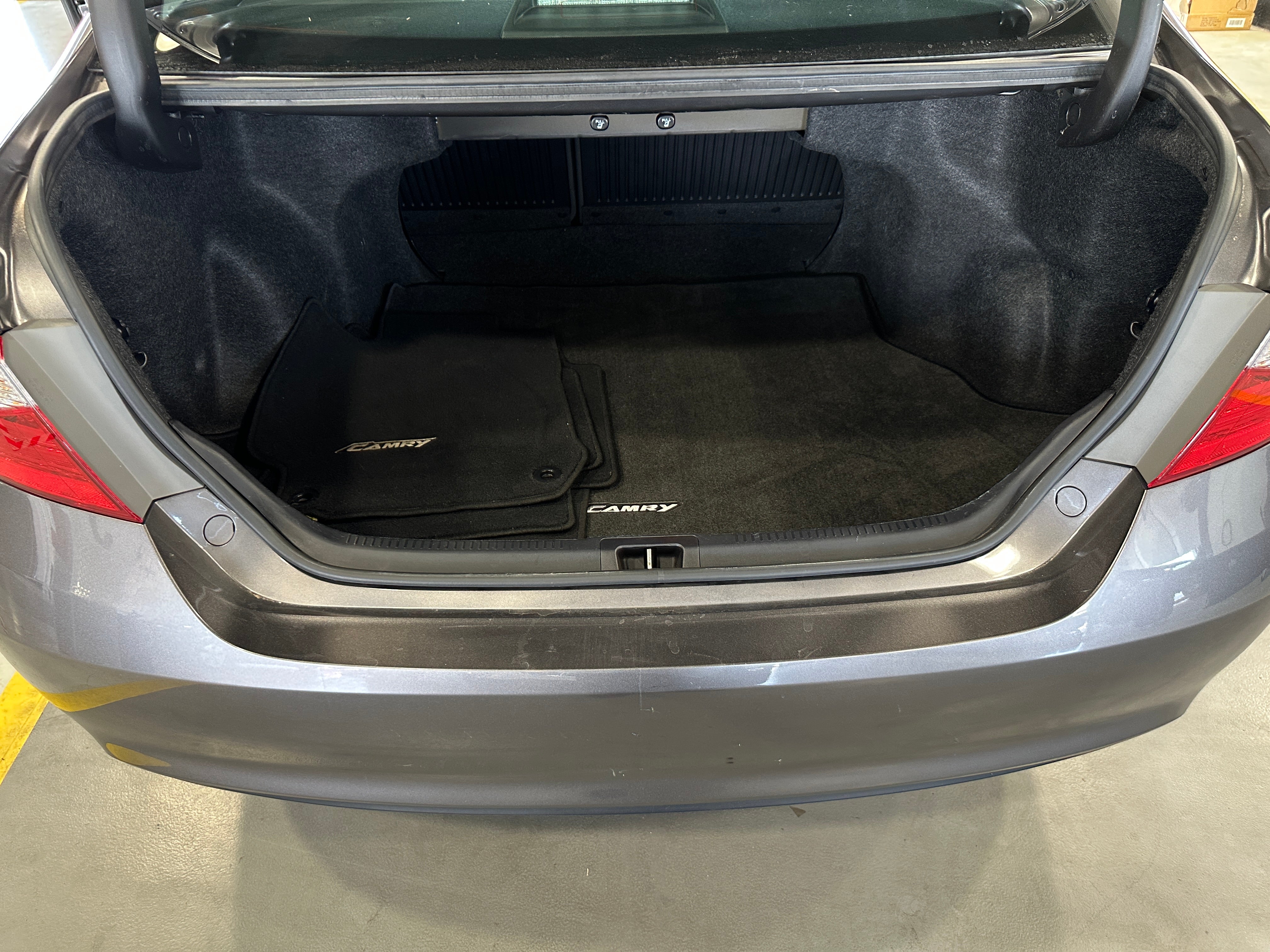 2017 Toyota Camry LE 7