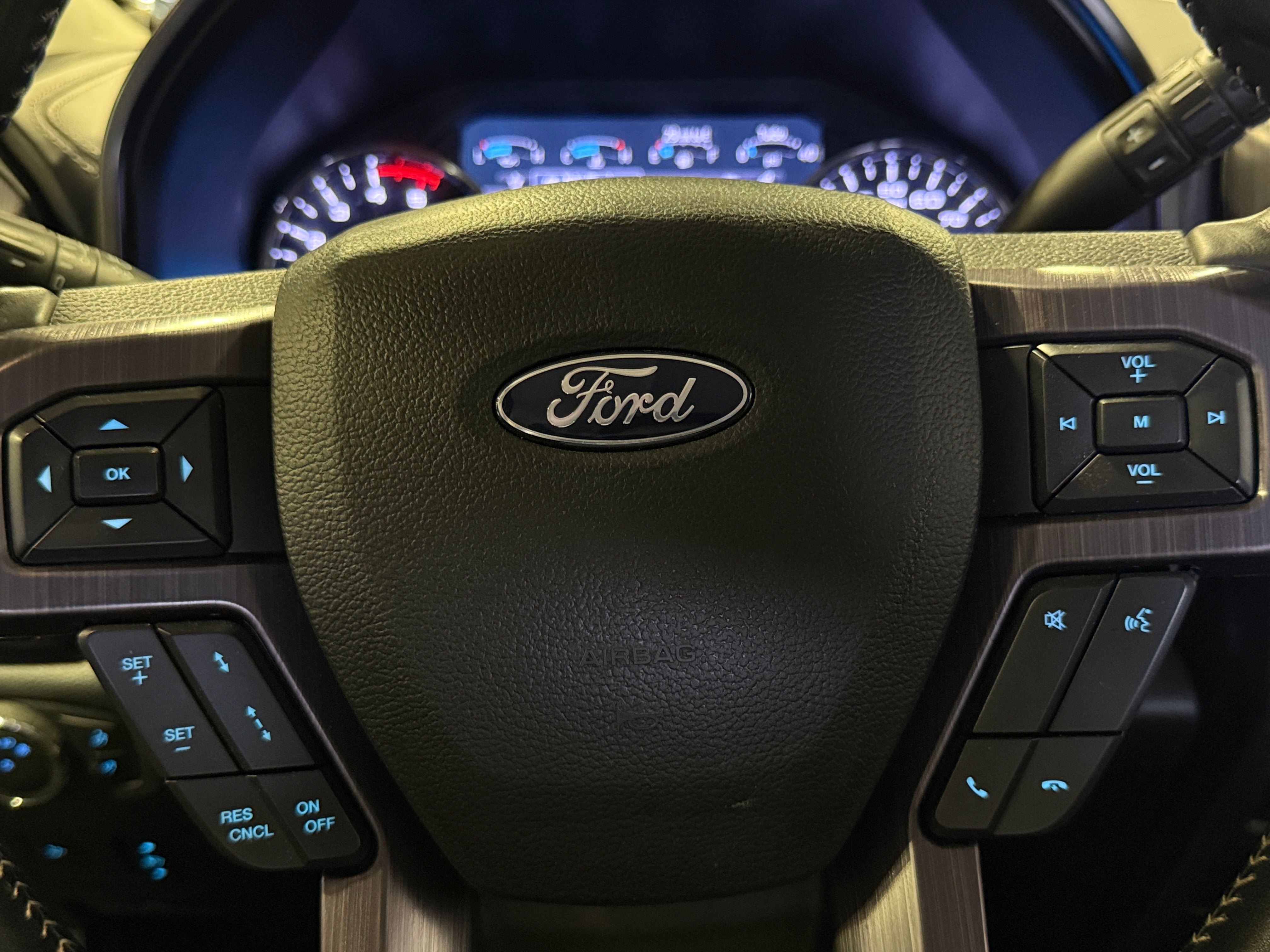 2020 Ford Econoline E-250 5