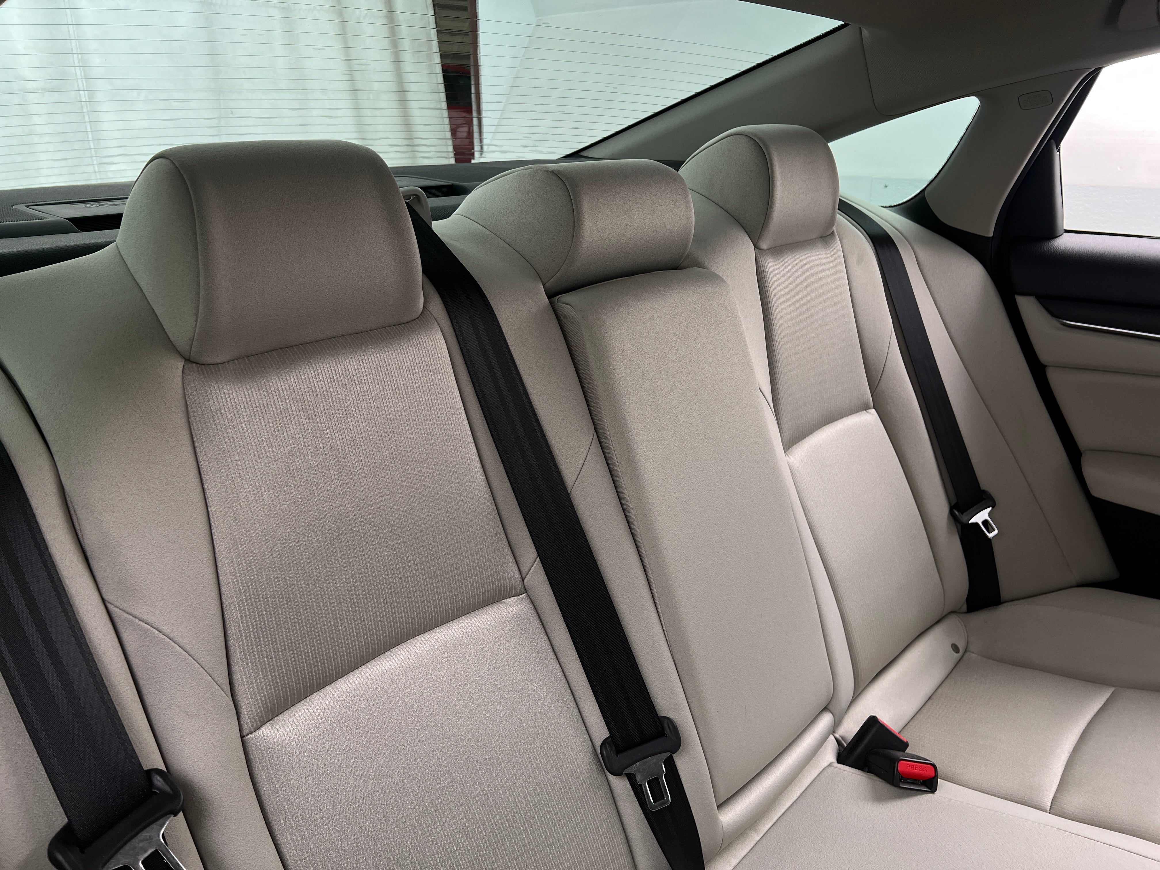 2018 Honda Accord LX 6