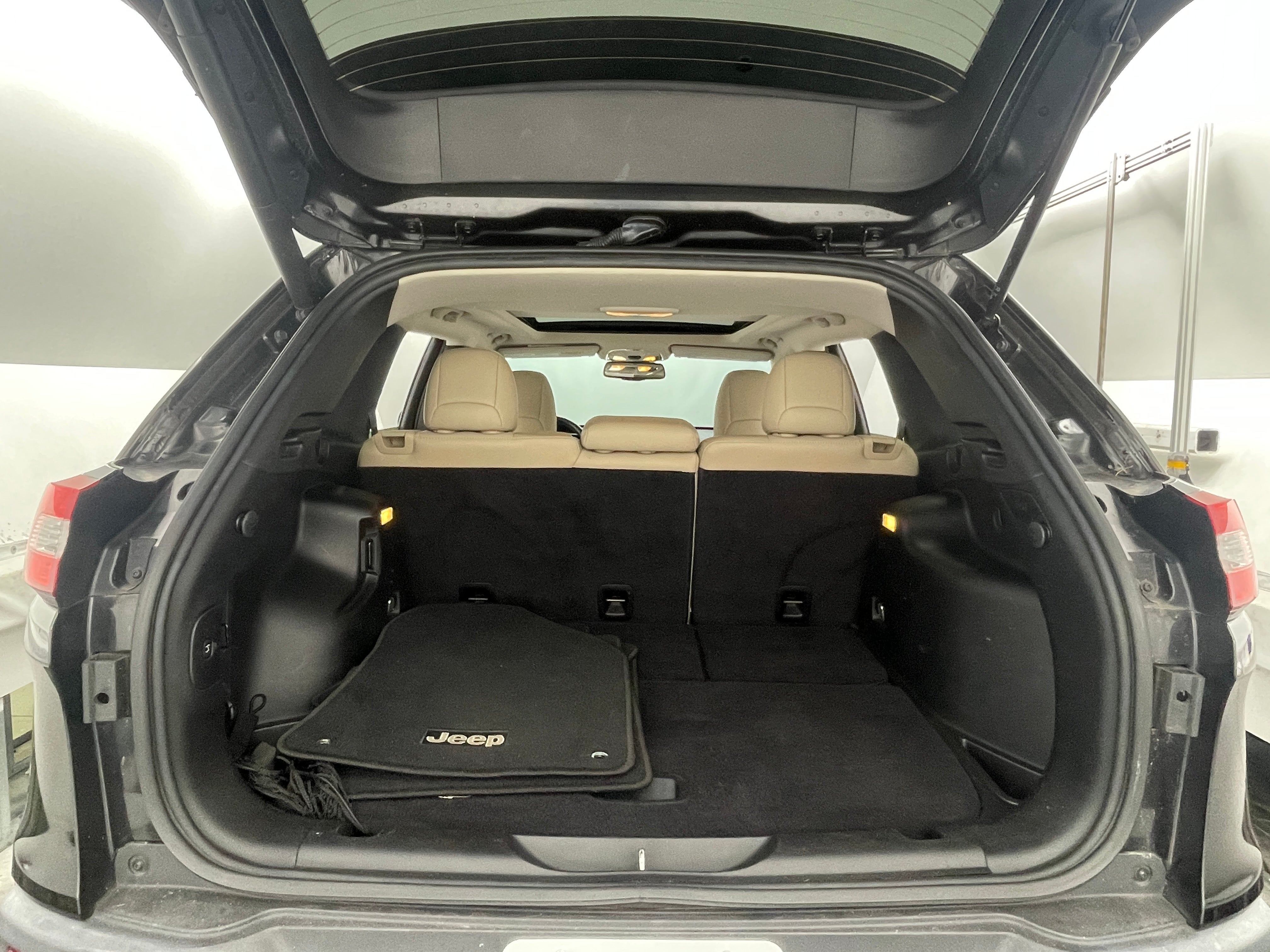 2015 Jeep Cherokee Limited Edition 6