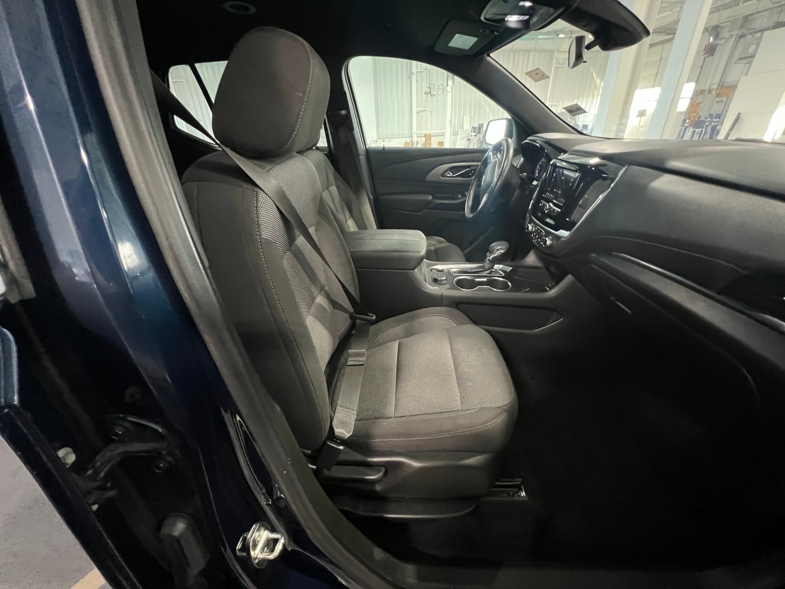 Thumbnail: 2022 Chevrolet Traverse - 2