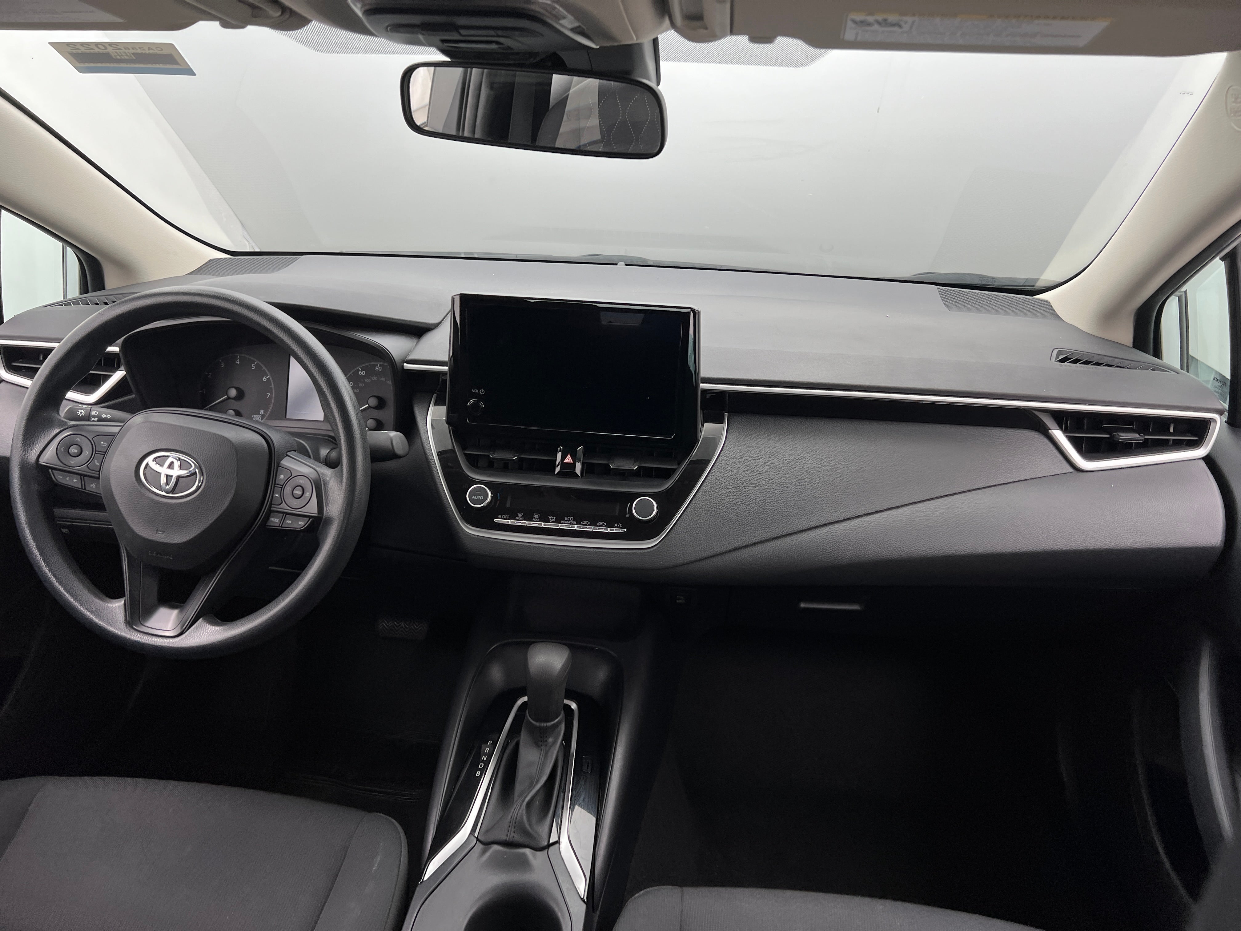 2023 Toyota Corolla LE 3