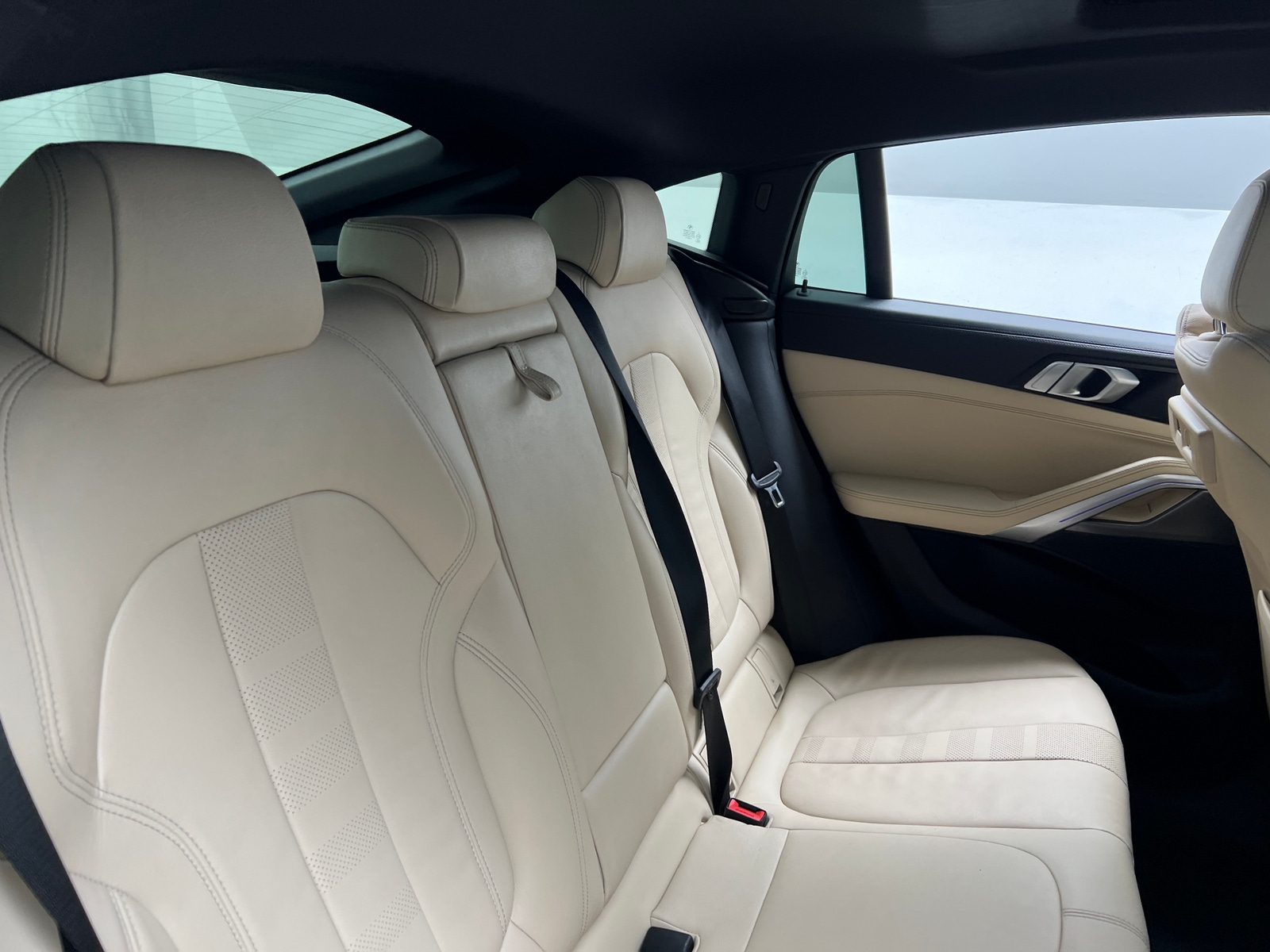 Thumbnail: 2022 BMW X6 - 5