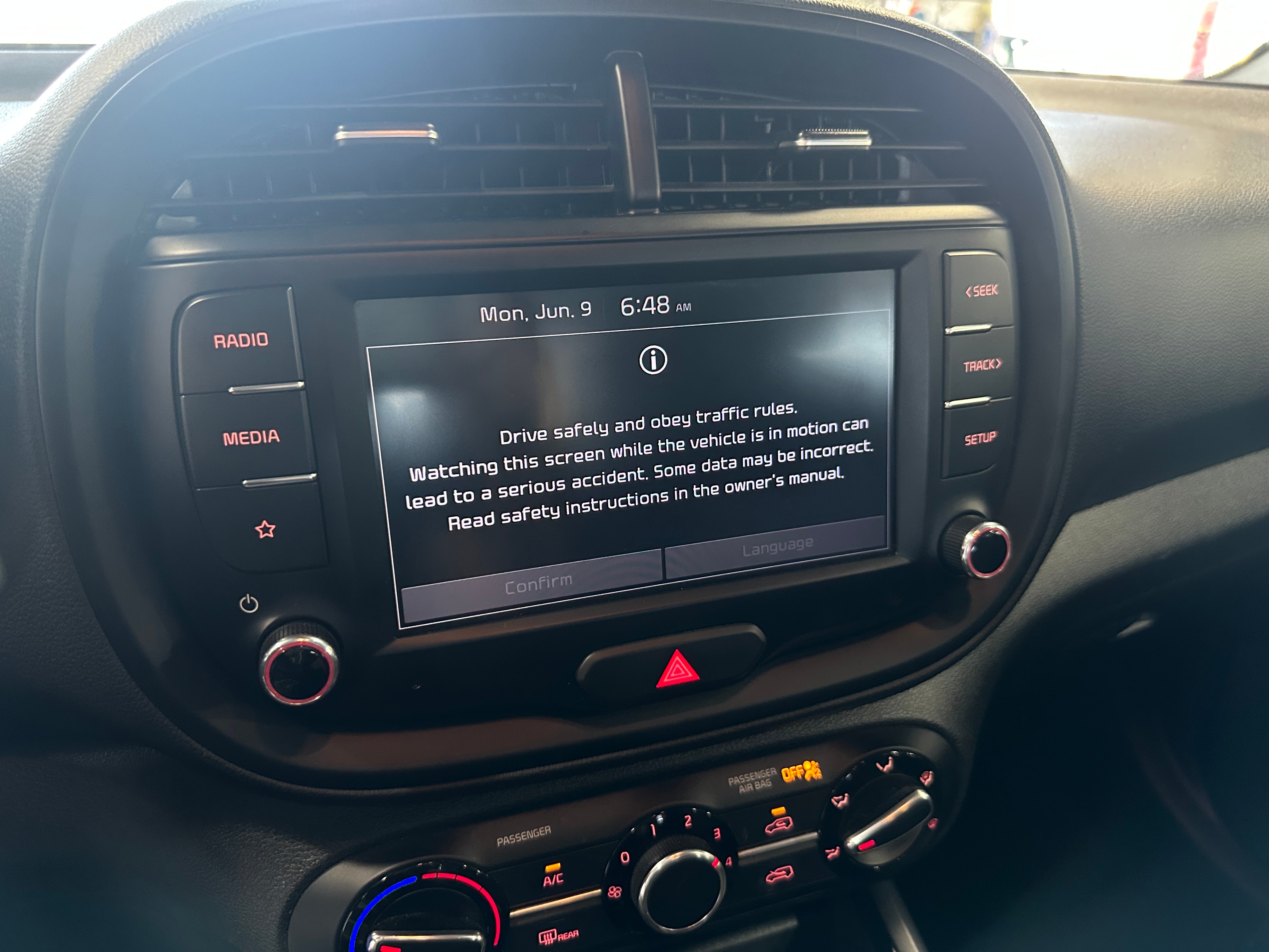 2022 Kia Soul LX 4
