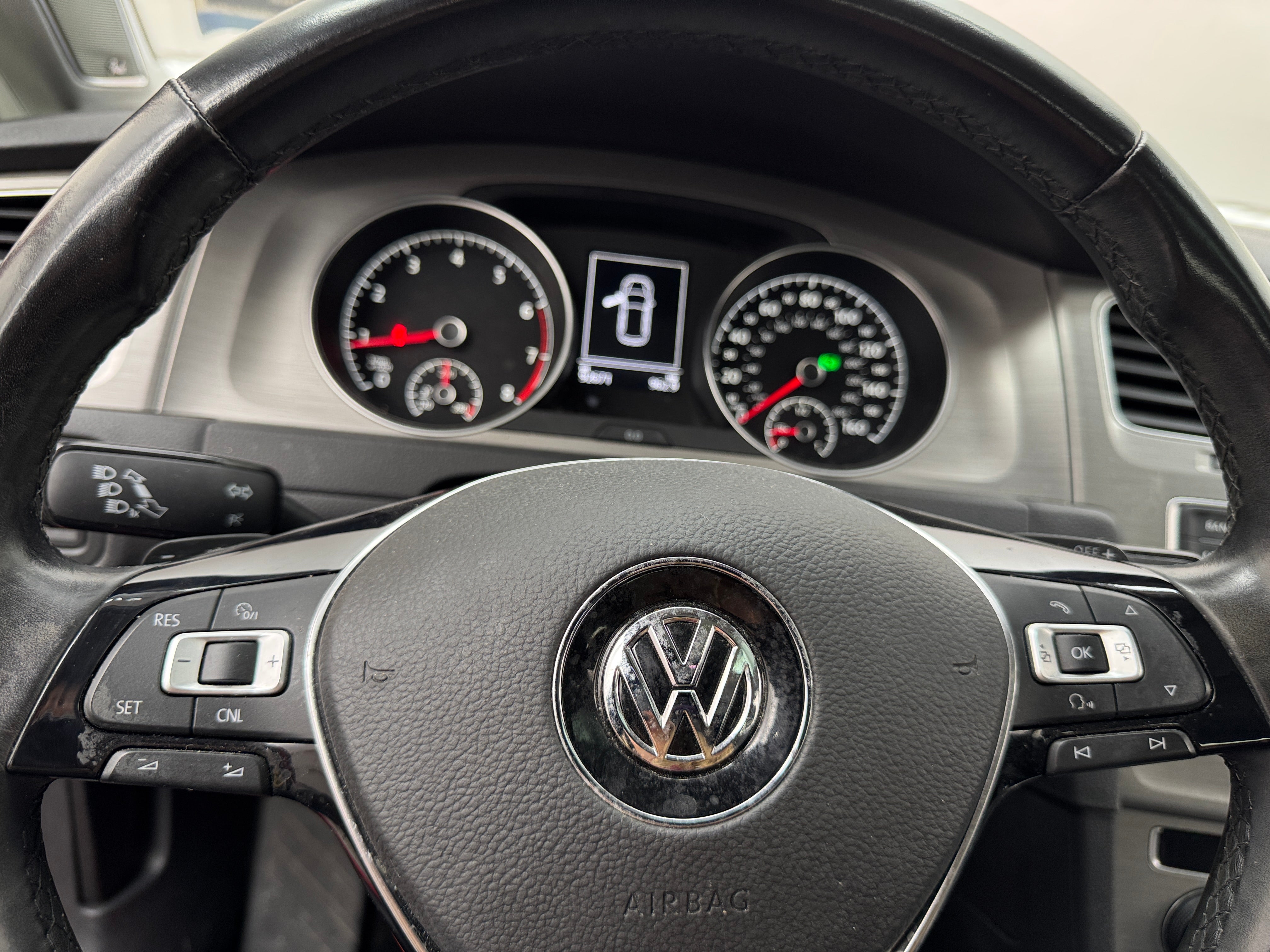 2016 Volkswagen Golf SE 5
