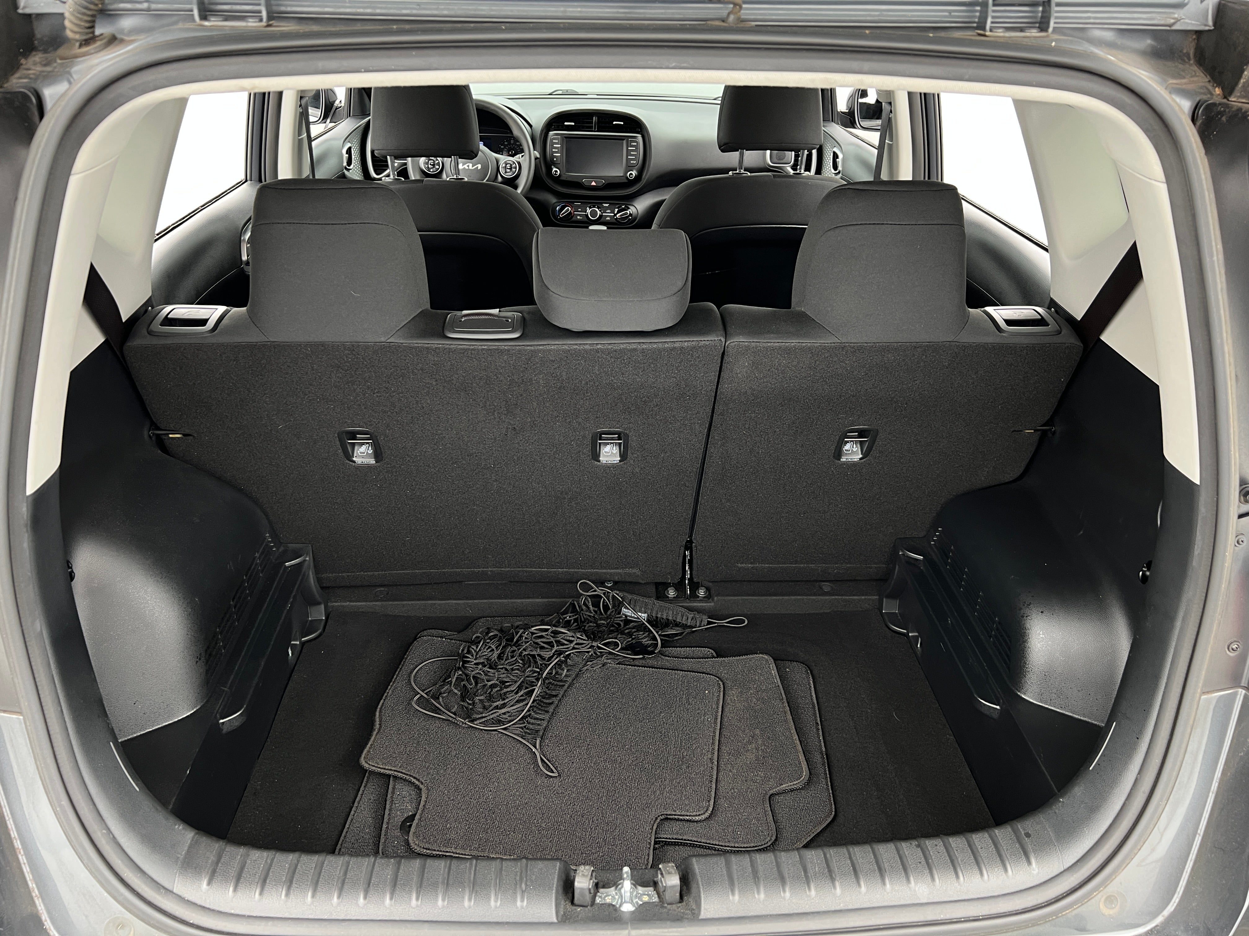 2022 Kia Soul LX 7