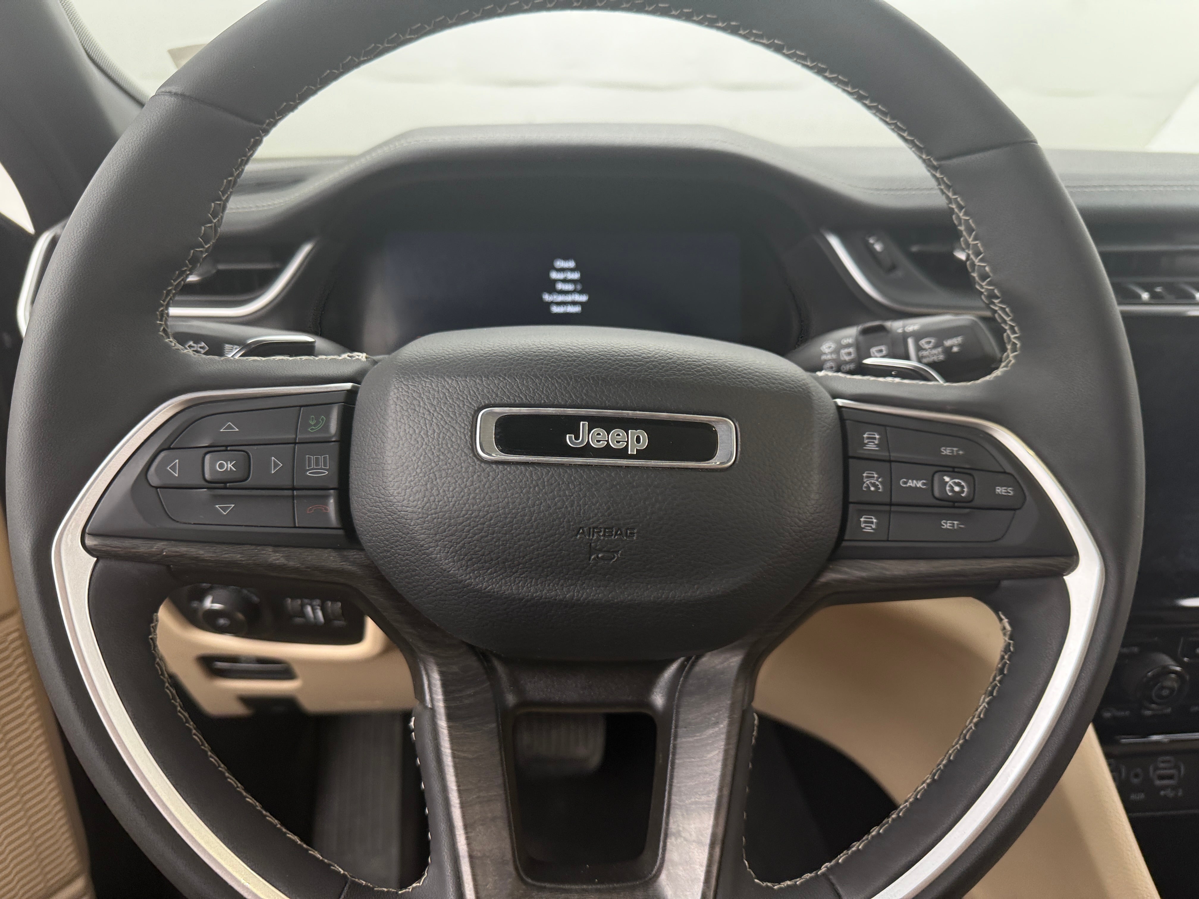 2024 Jeep Grand Cherokee L Limited Edition 4