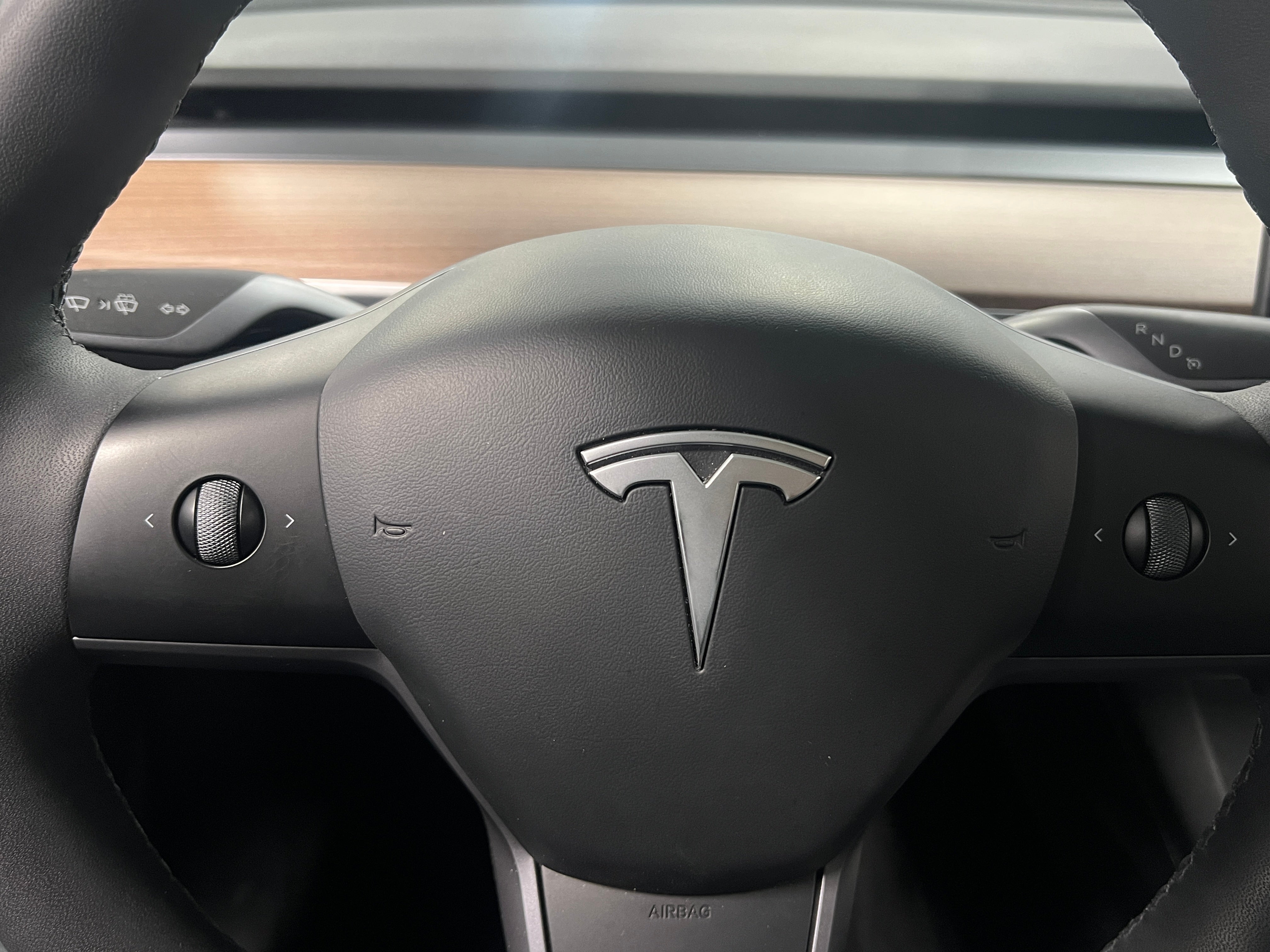 2023 Tesla Model Y Long Range 4