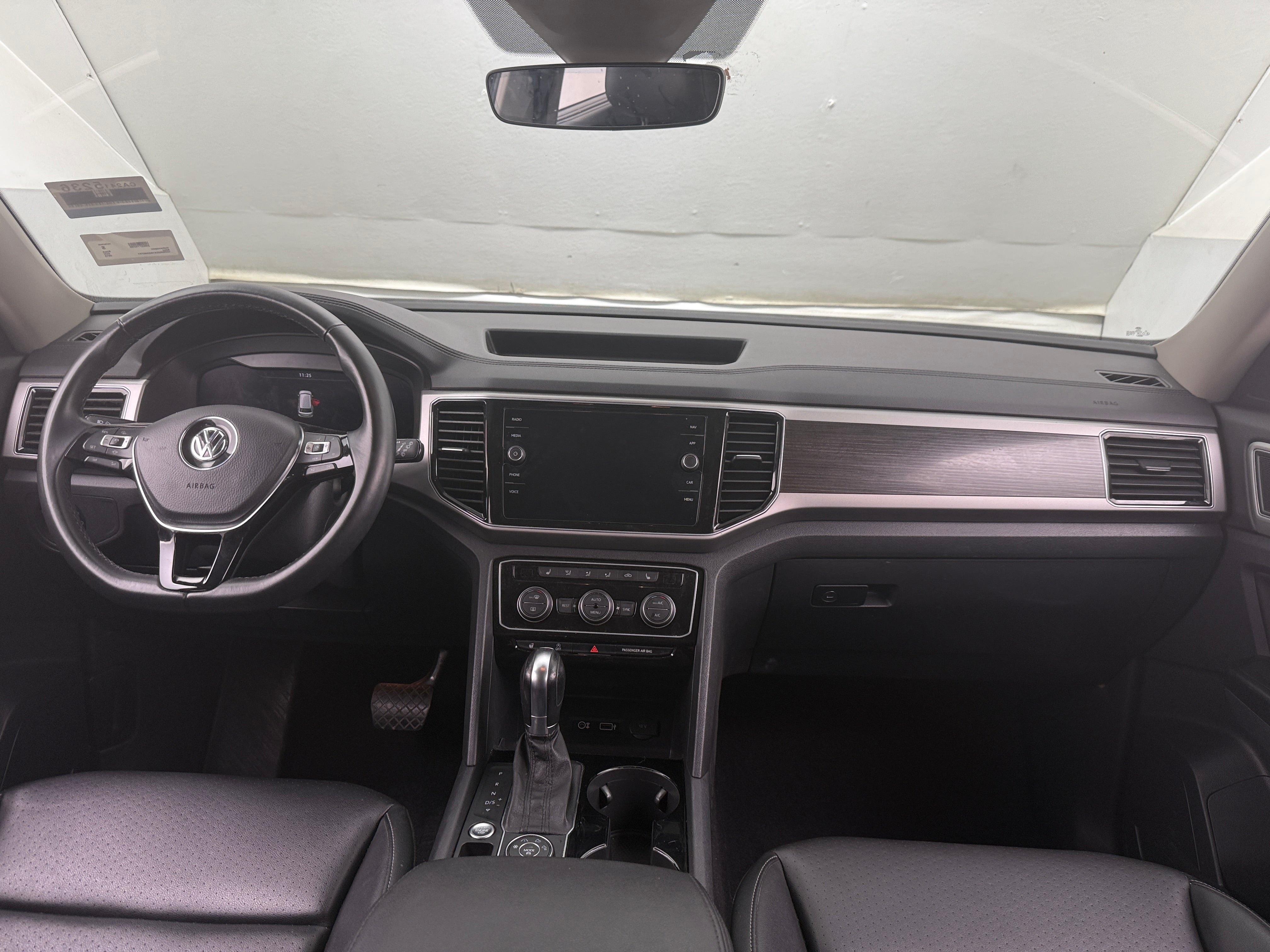 2019 Volkswagen Atlas SEL 2