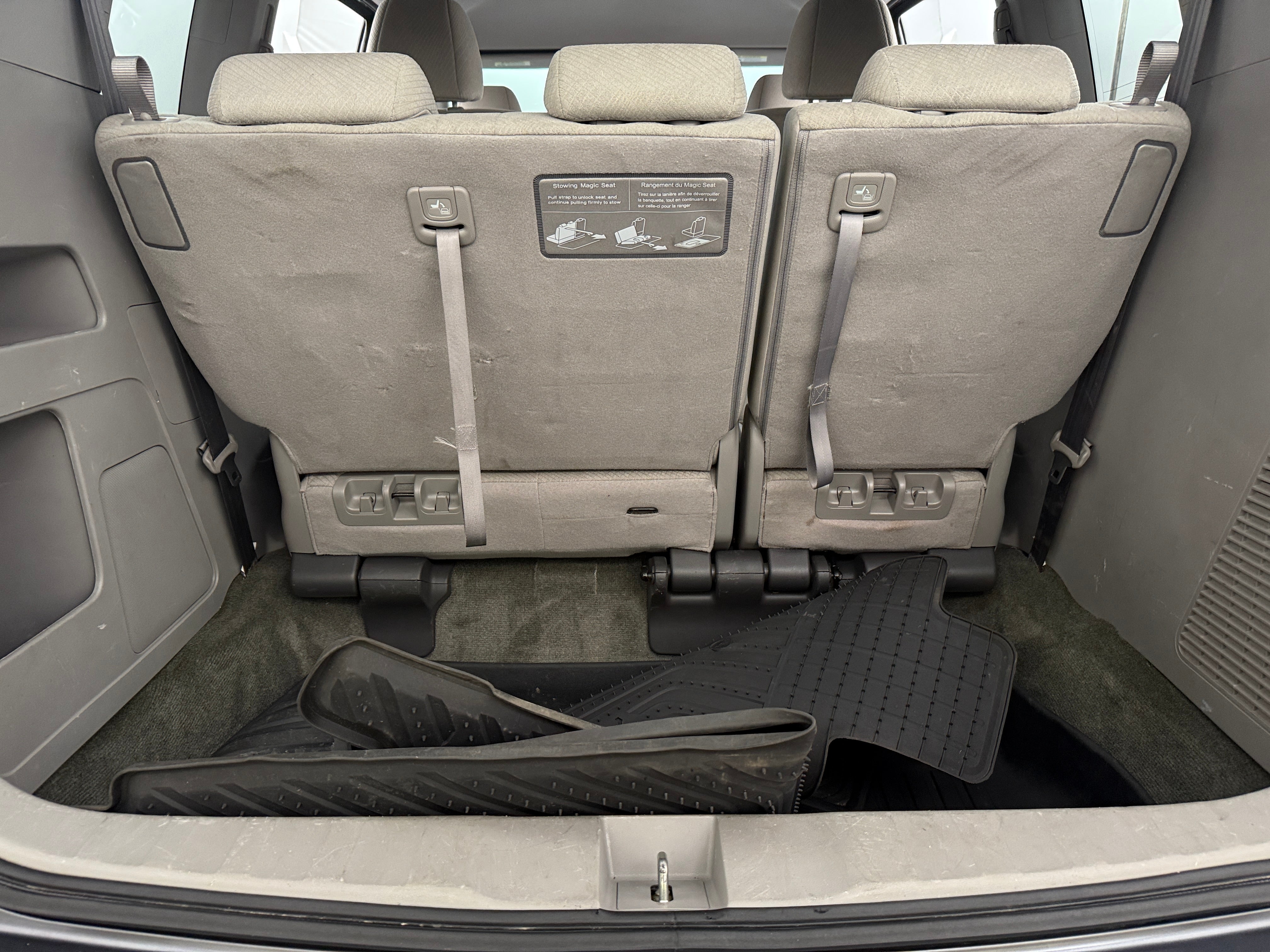 2016 Honda Odyssey LX 7
