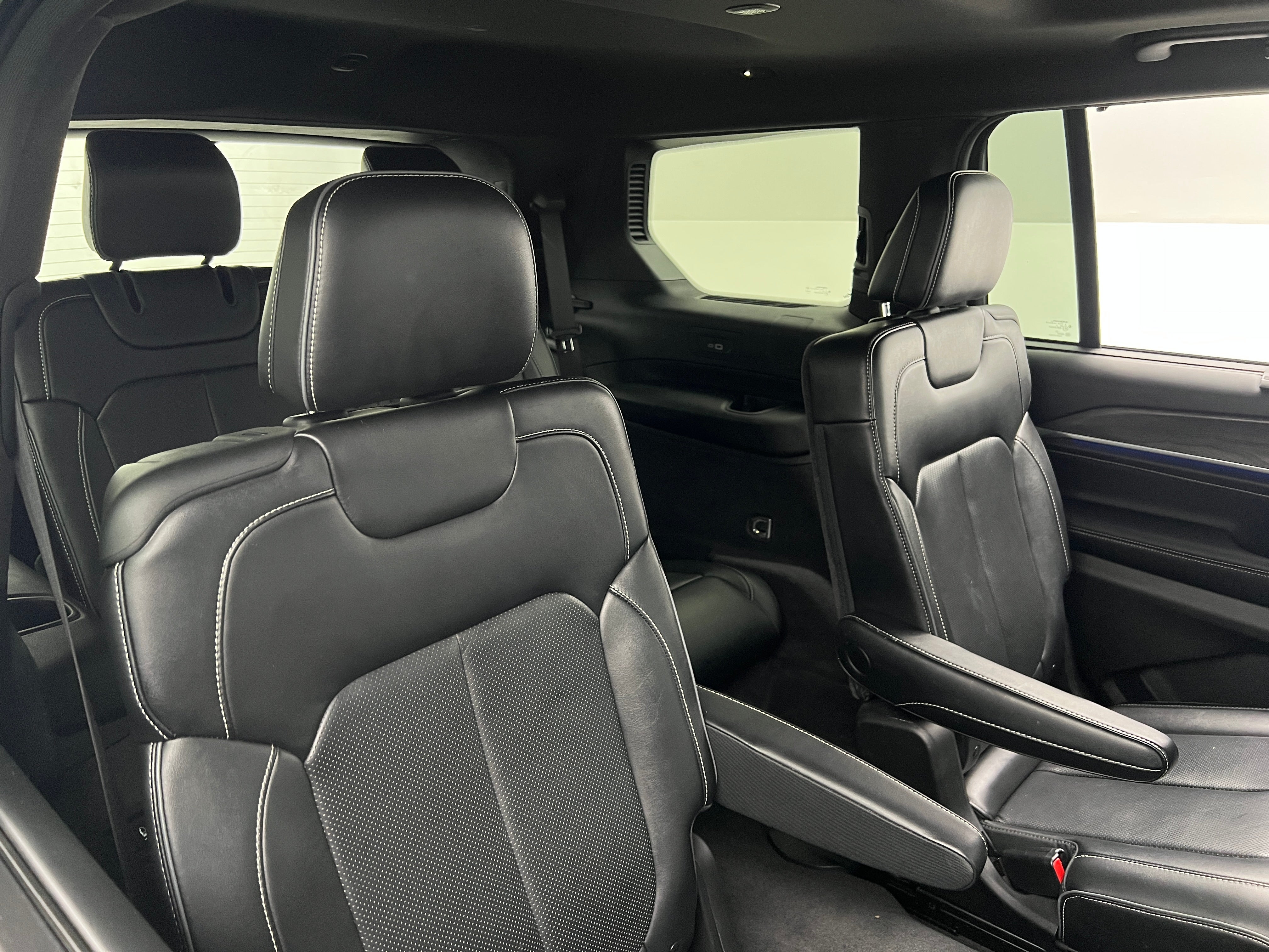 2021 Jeep Grand Cherokee L Overland 5