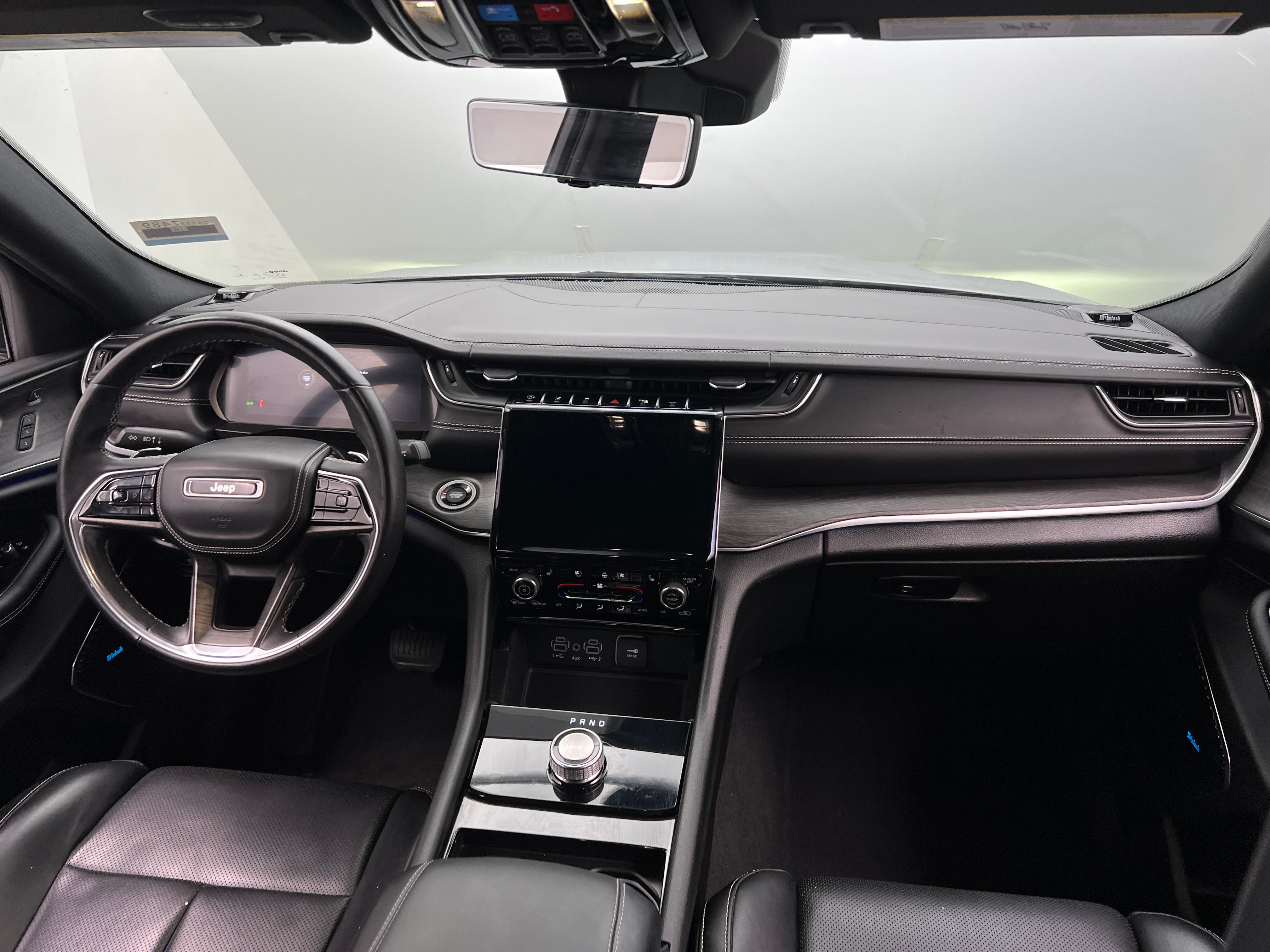 2021 Jeep Grand Cherokee L Overland 2