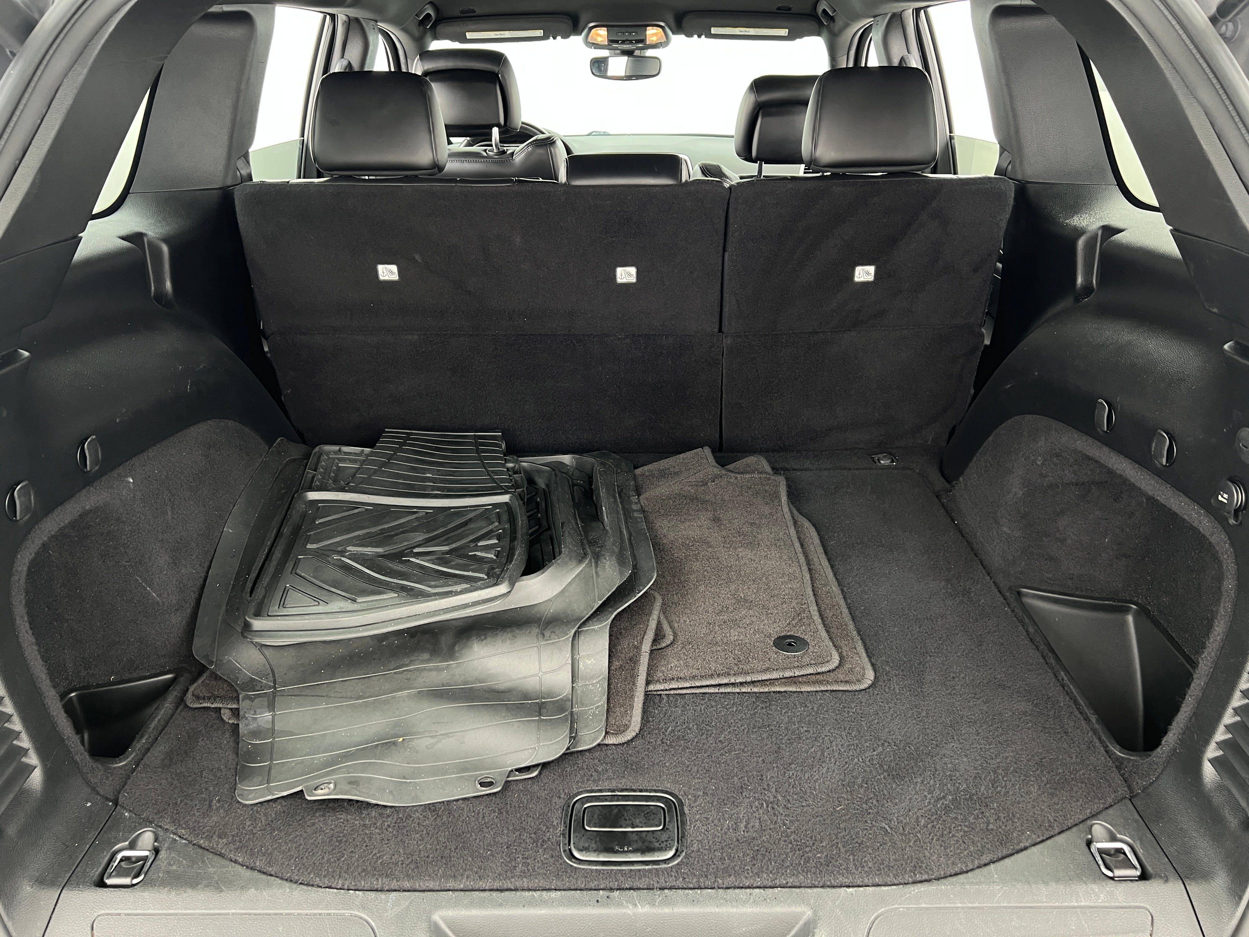2018 Jeep Grand Cherokee Altitude 6