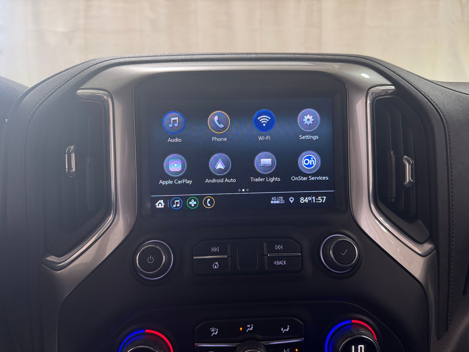 Thumbnail: 2021 Chevrolet Silverado 1500 - 4