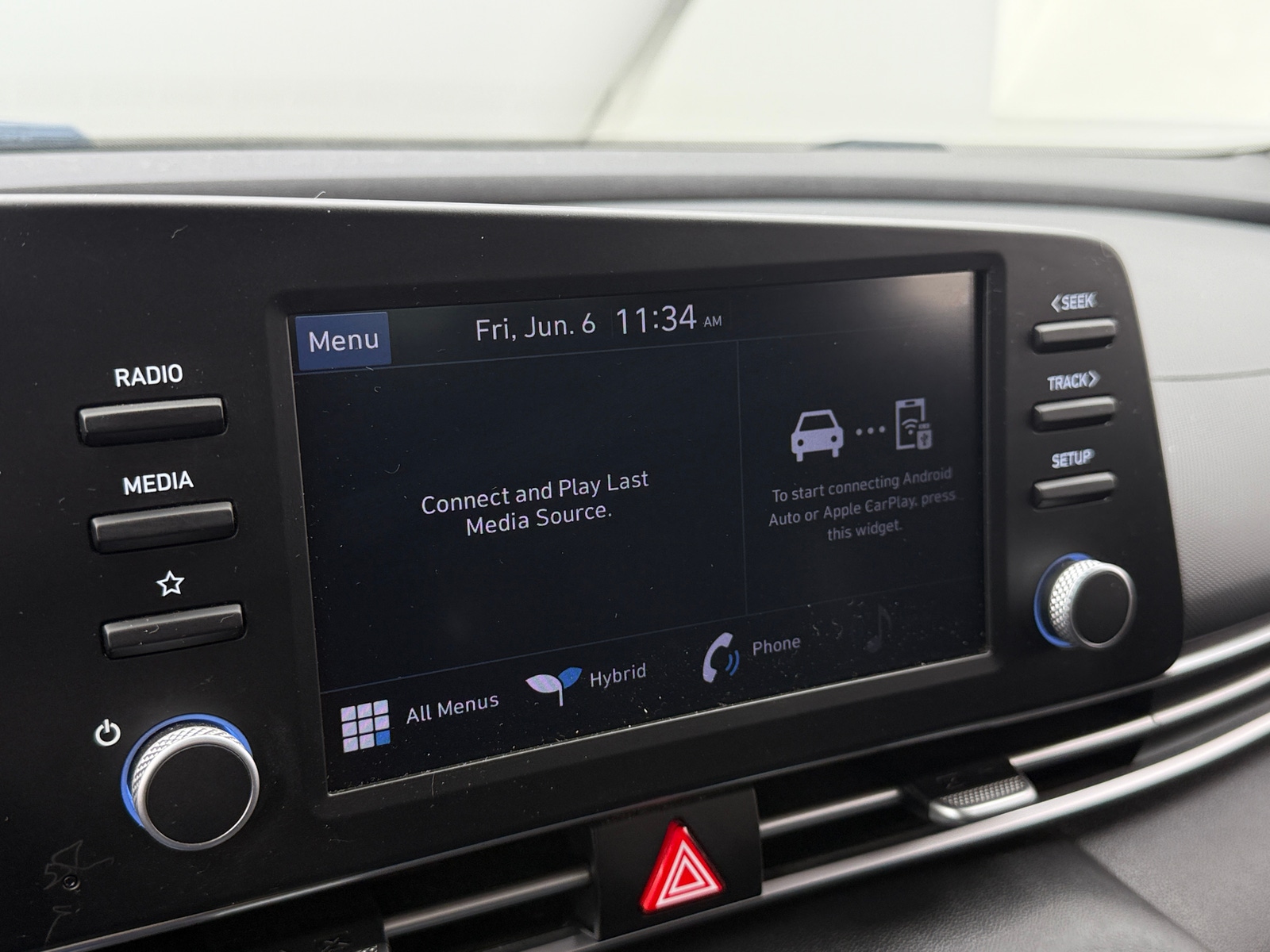Thumbnail: 2022 Hyundai Elantra - 4