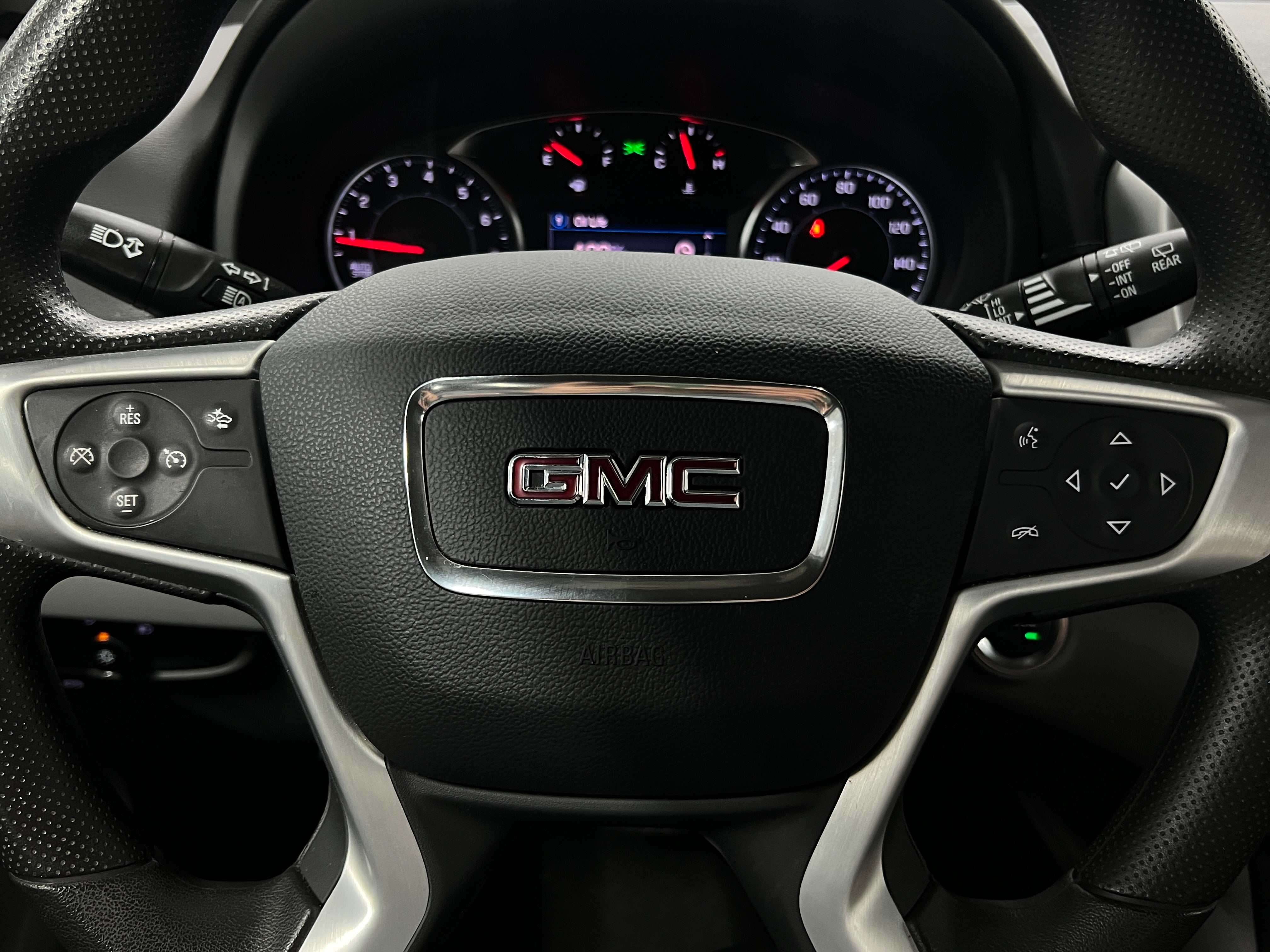 2023 GMC Terrain SLE 5