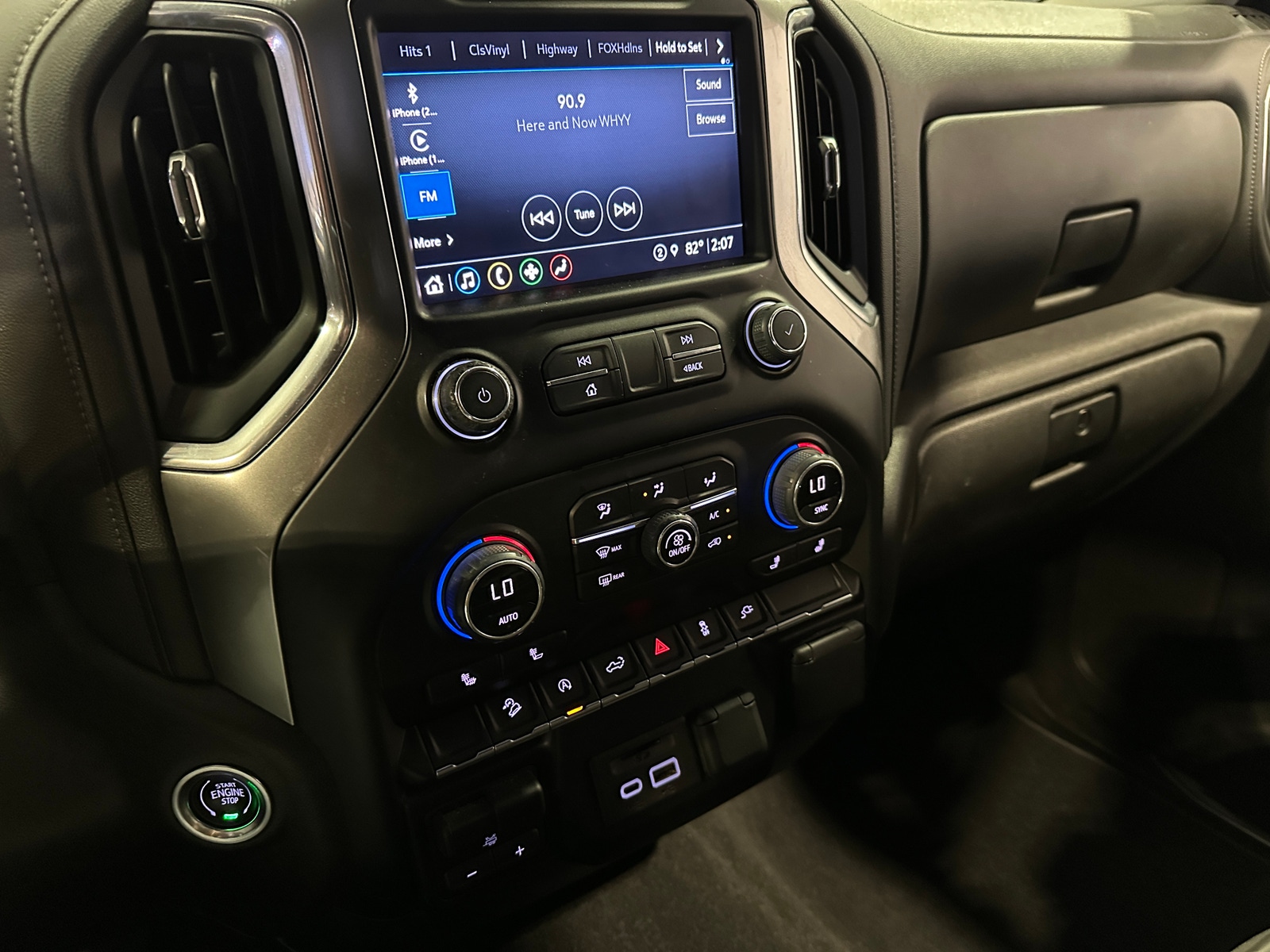 Thumbnail: 2022 Chevrolet Silverado 1500 - 4