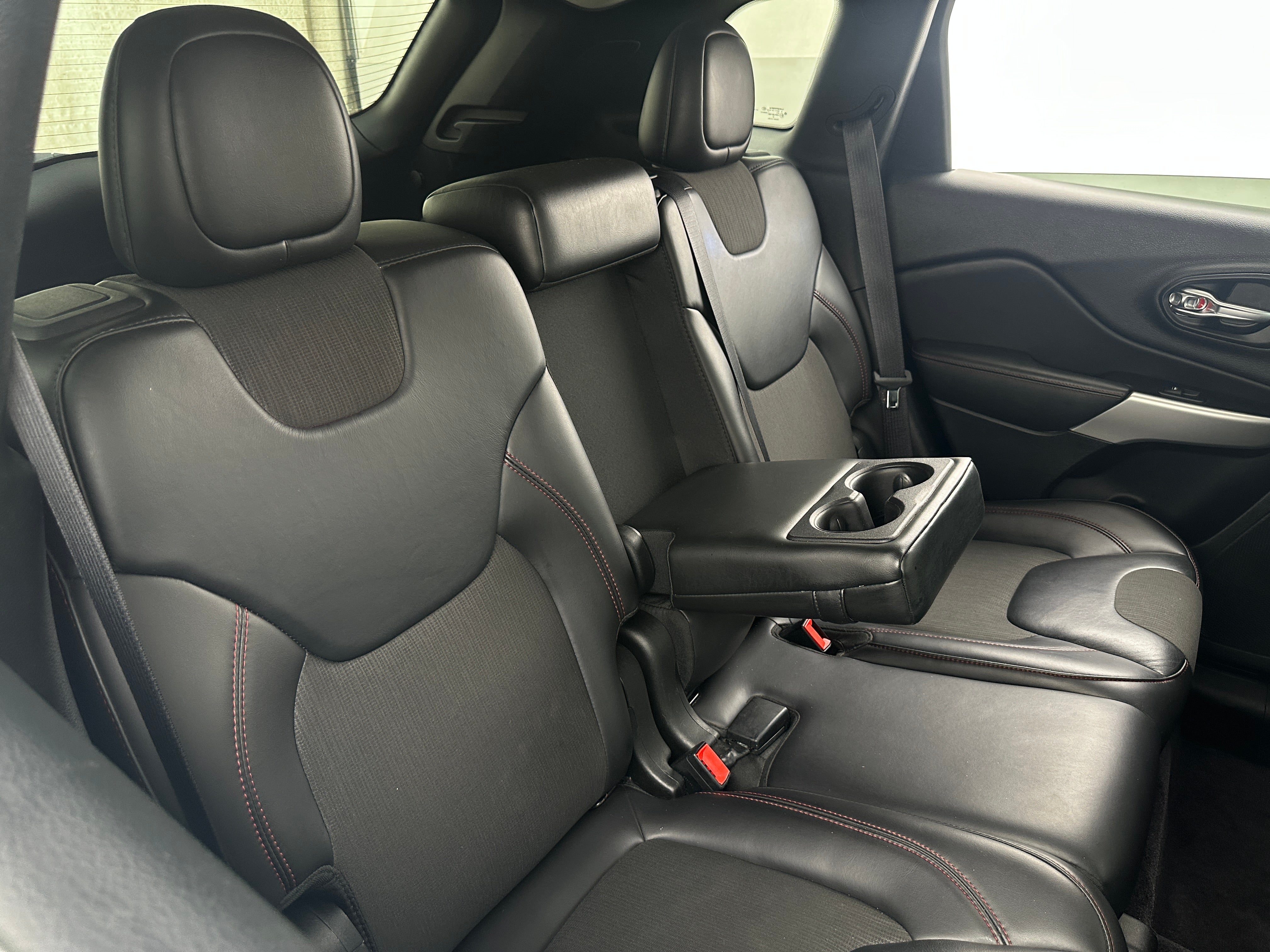 2017 Jeep Cherokee Trailhawk 6