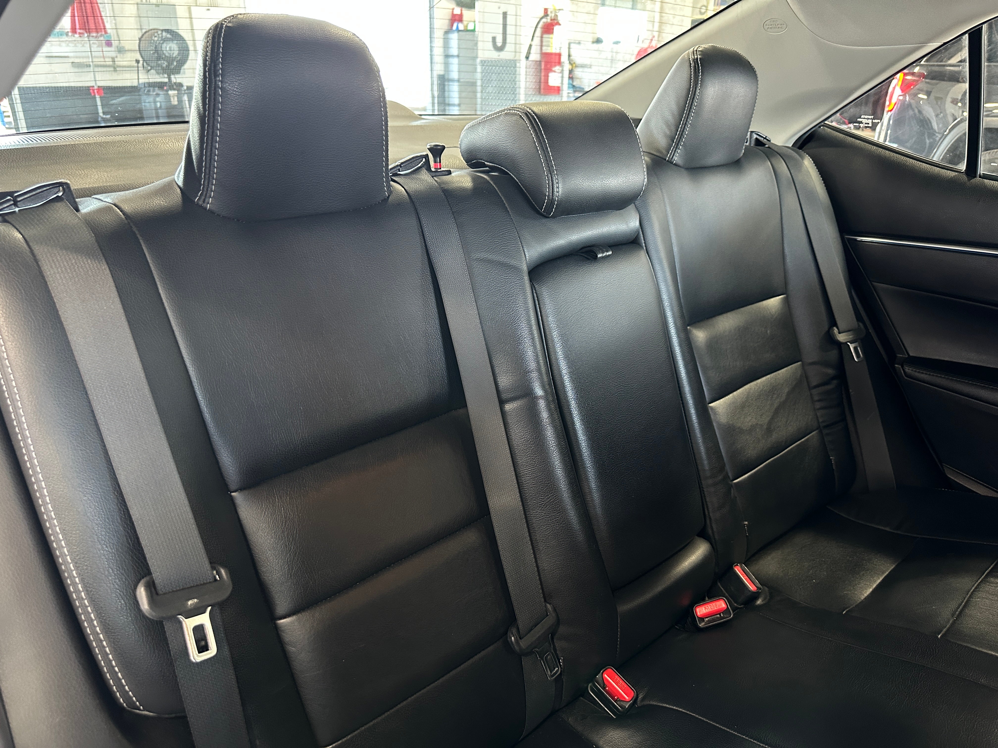 2015 Toyota Corolla S 5