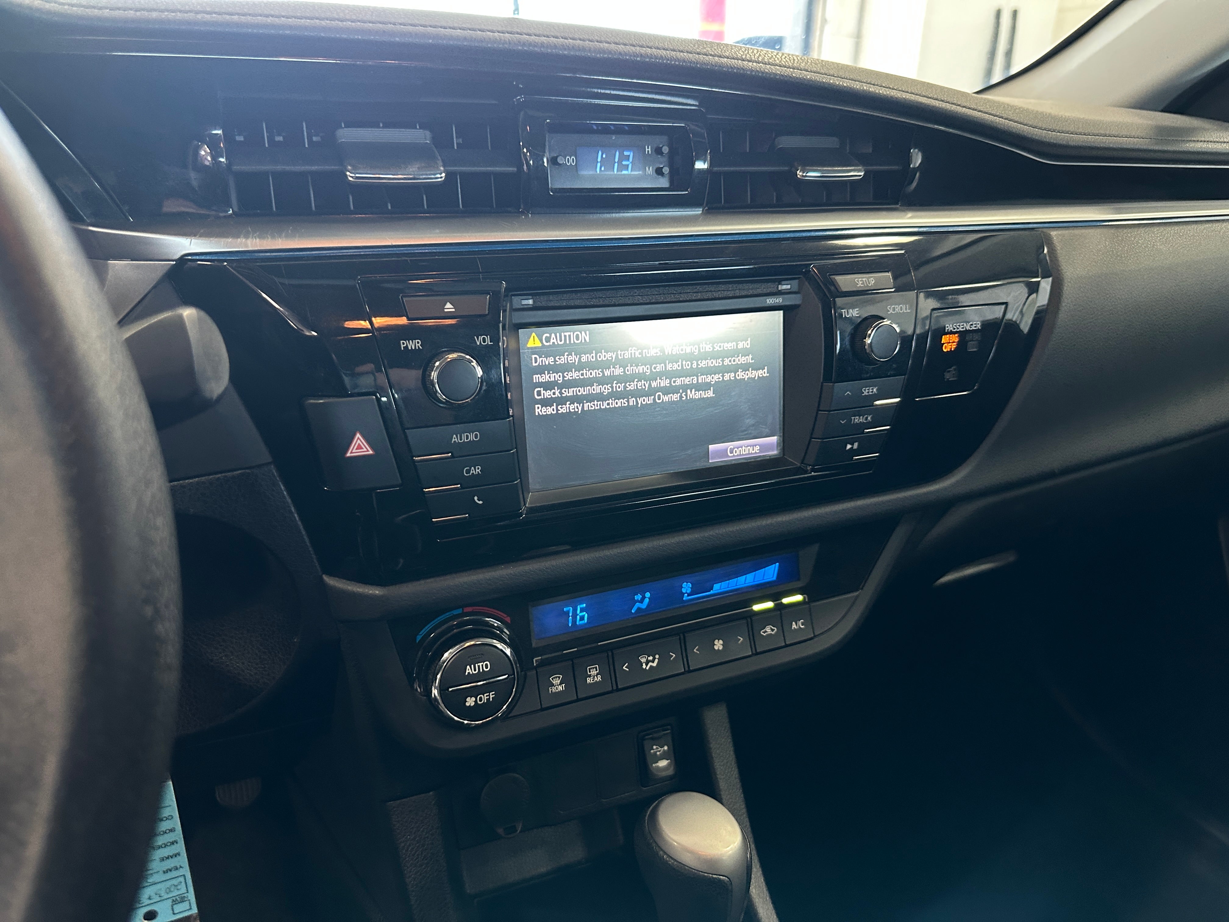 2015 Toyota Corolla S 3