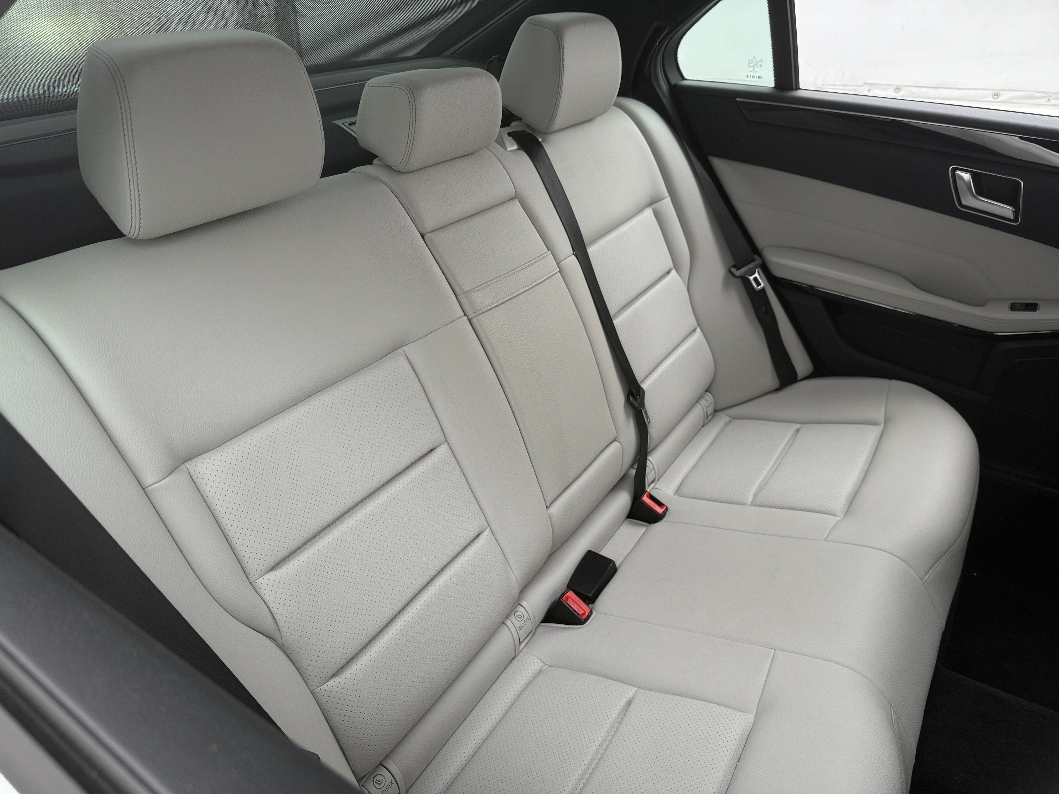 2016 Mercedes-Benz E-Class E 350 5