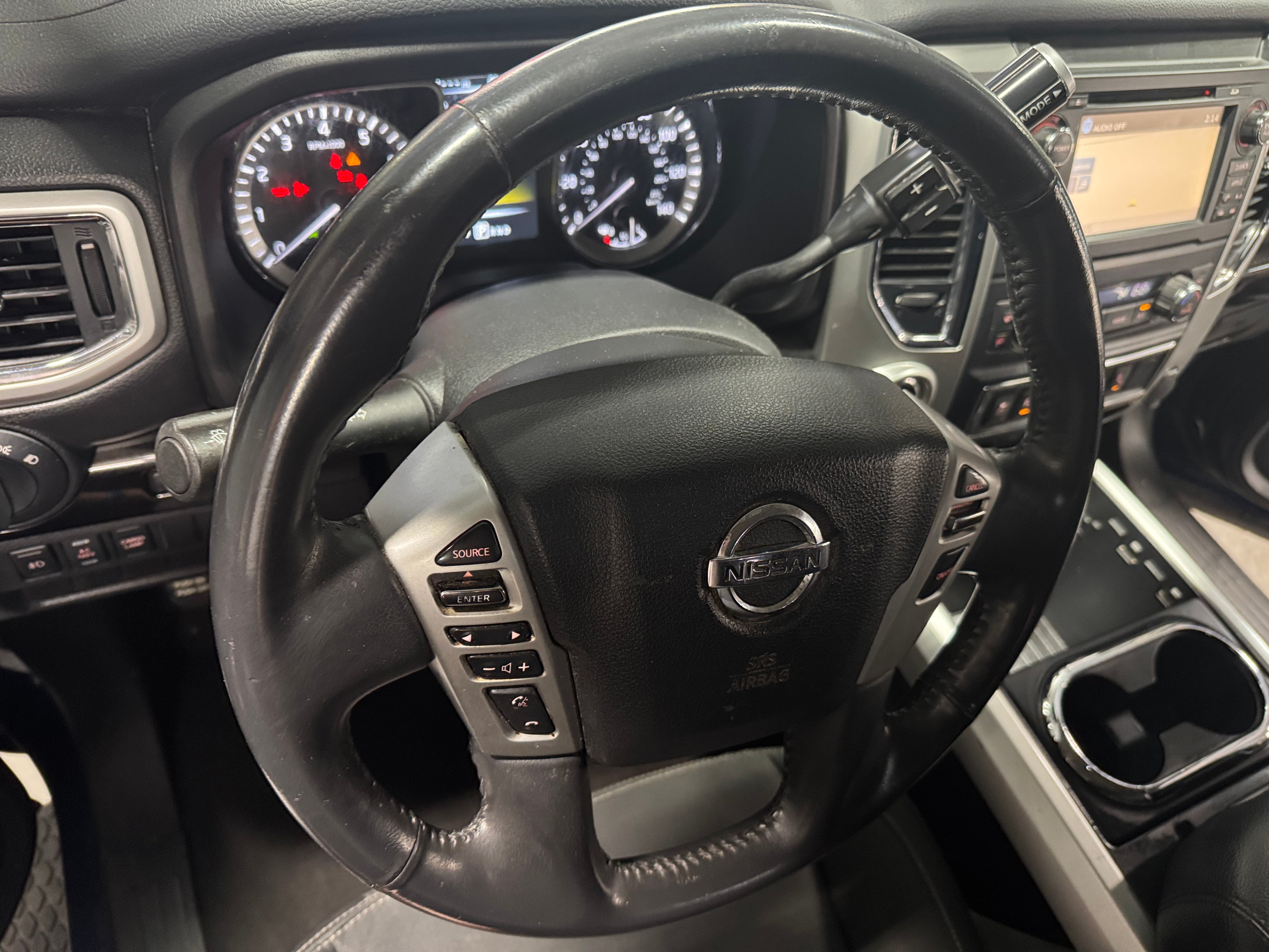 2018 Nissan Titan SV 5