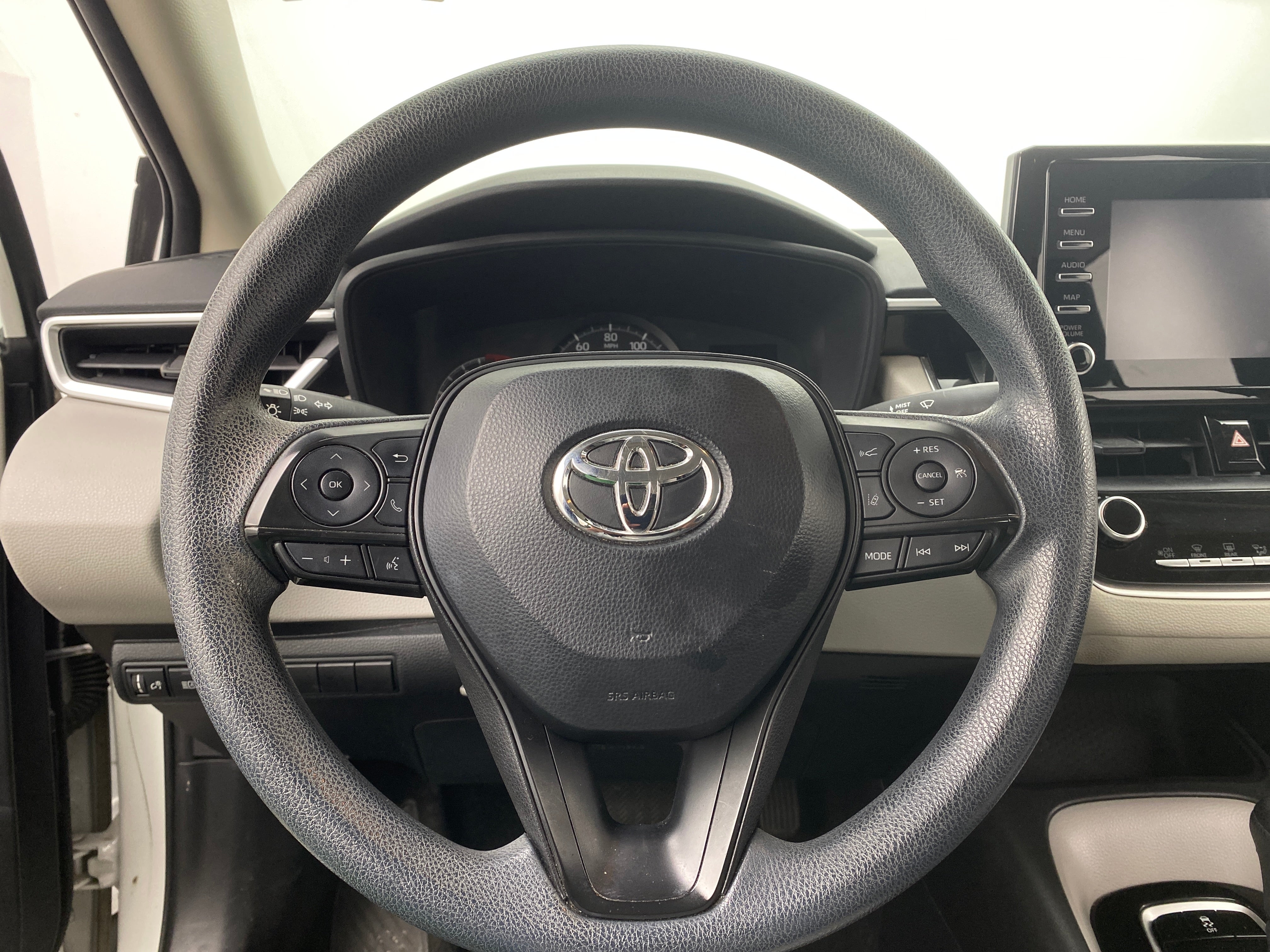 2020 Toyota Corolla L 5