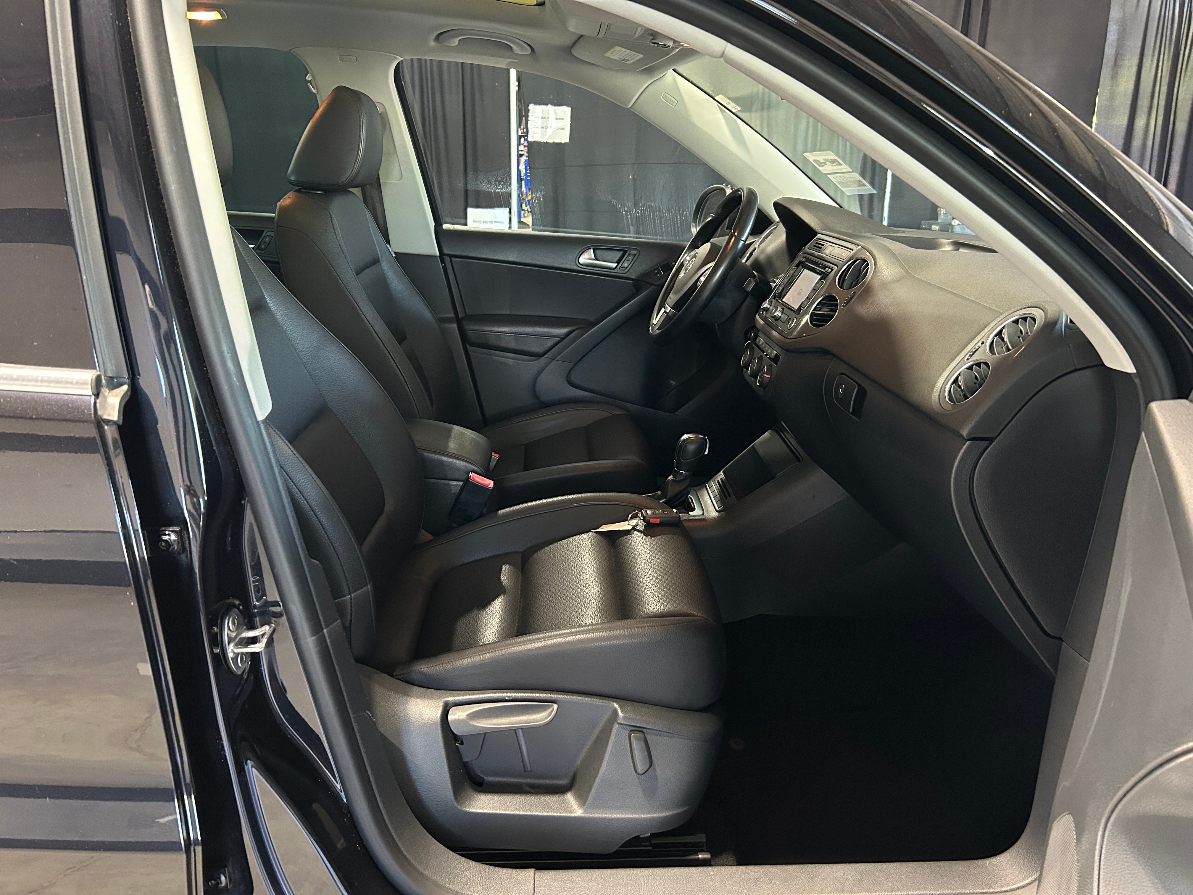 2013 Volkswagen Tiguan 2.0T 2