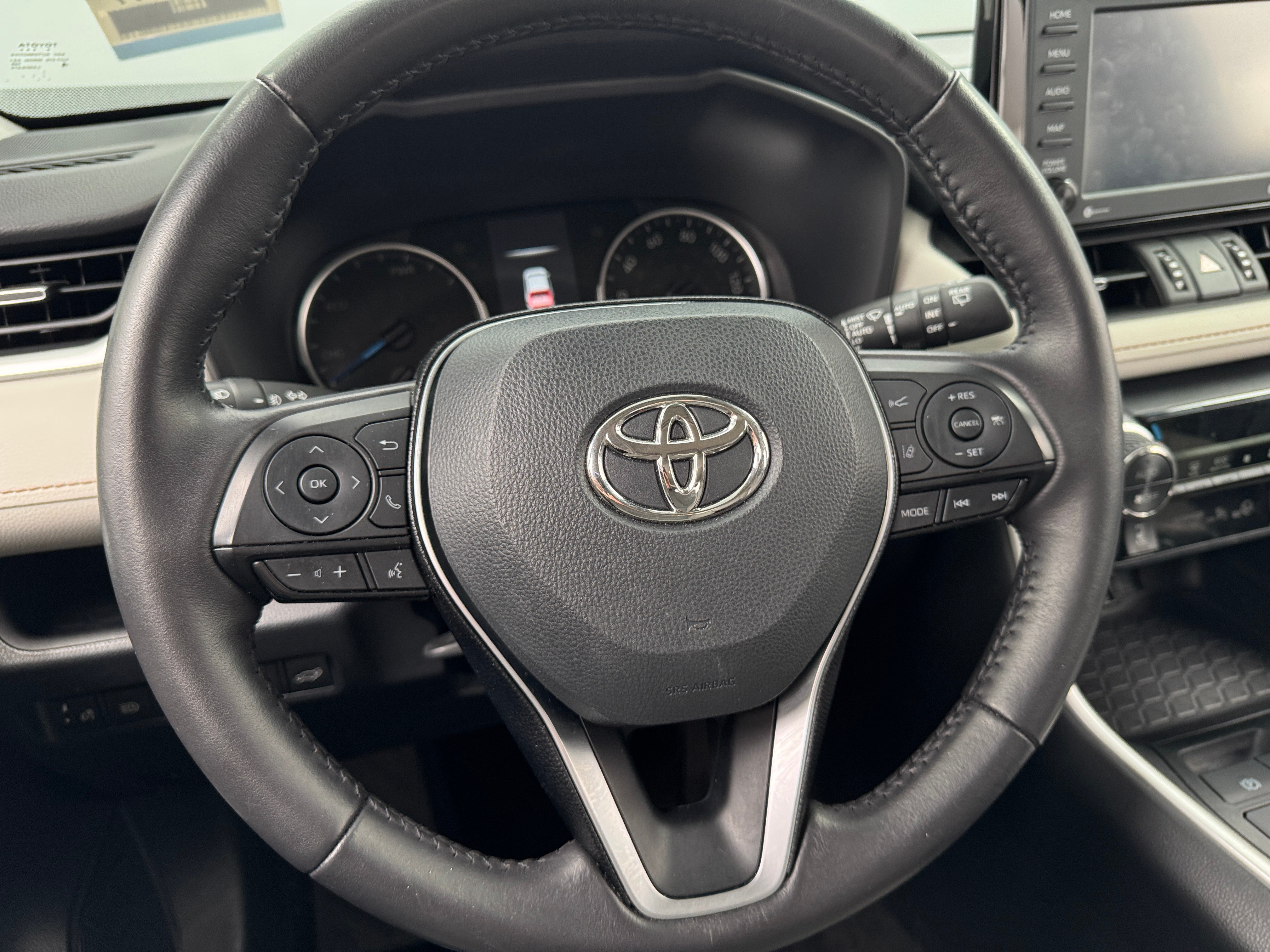 2021 Toyota RAV4 XLE Premium 4