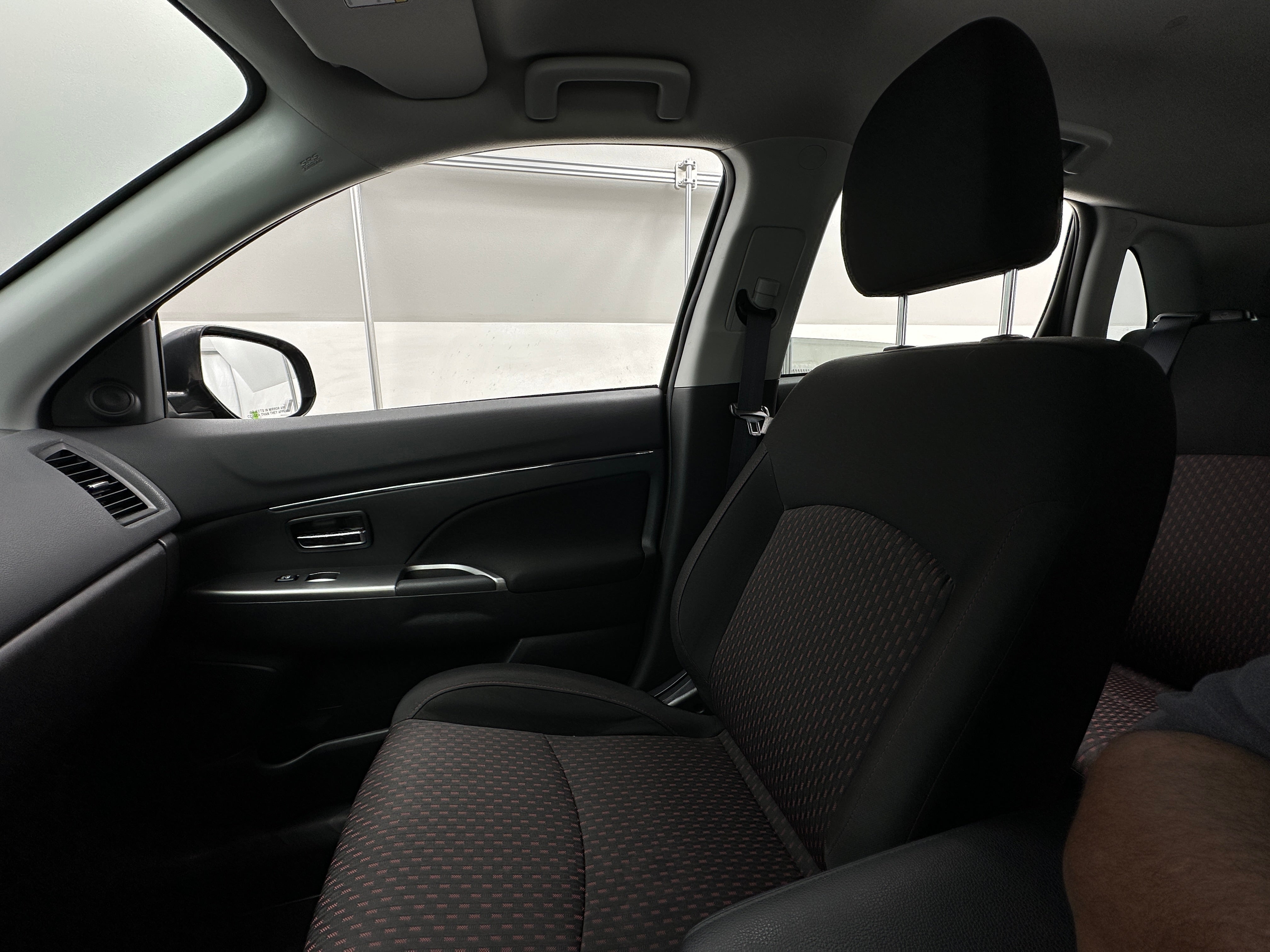 2019 Mitsubishi Outlander Sport ES 2
