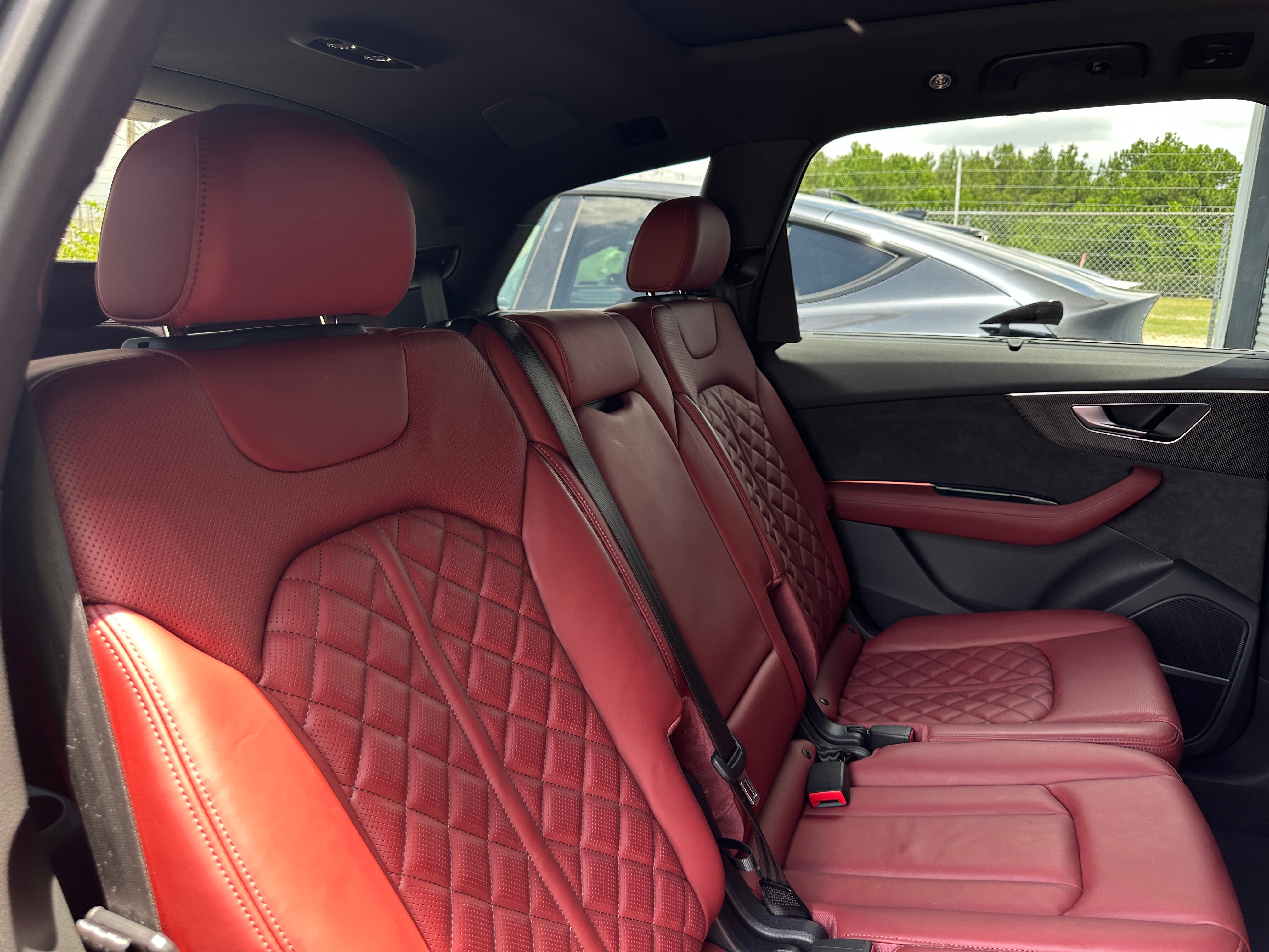 2022 Audi SQ7 Premium Plus 5