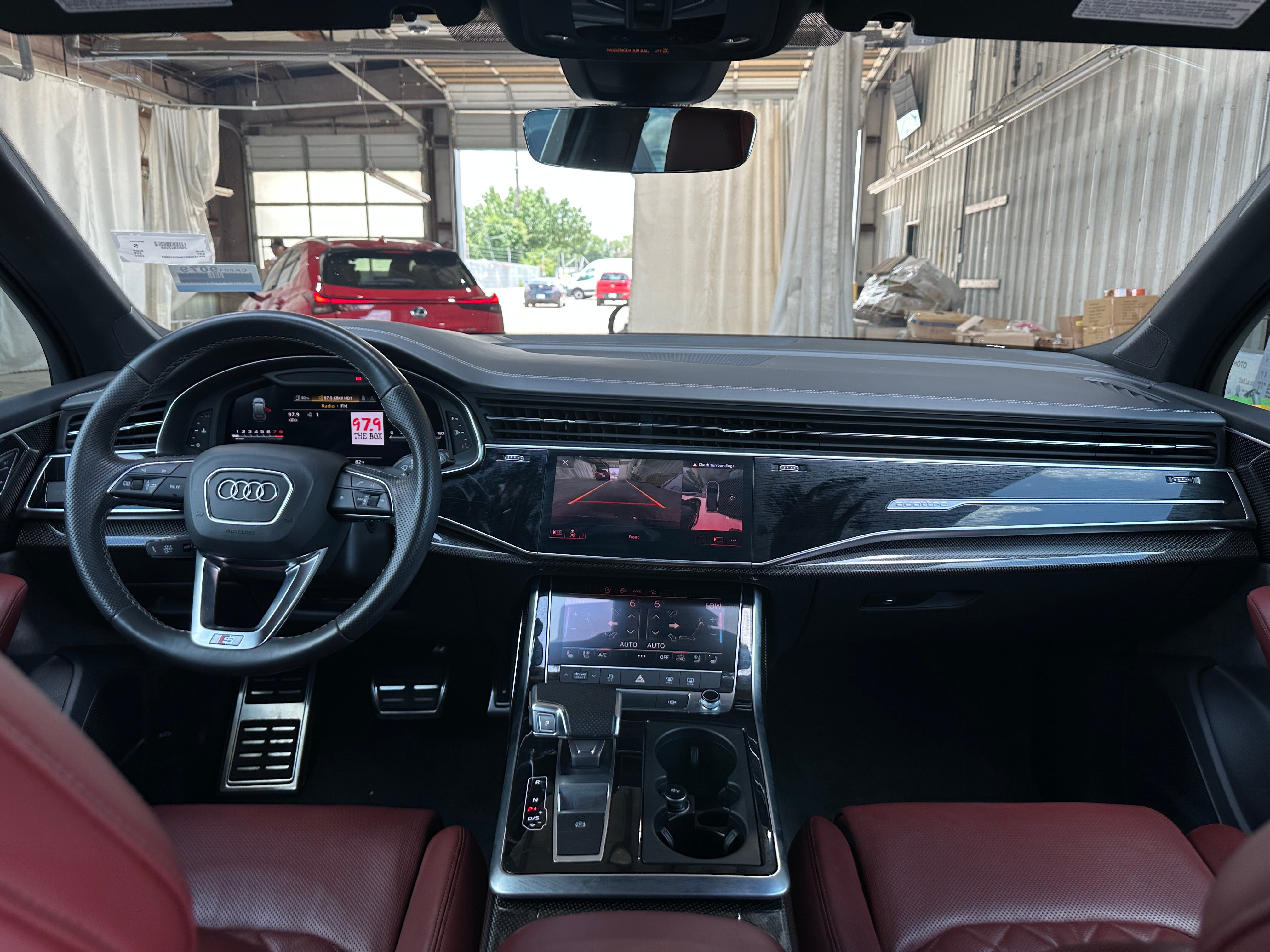 2022 Audi SQ7 Premium Plus 2
