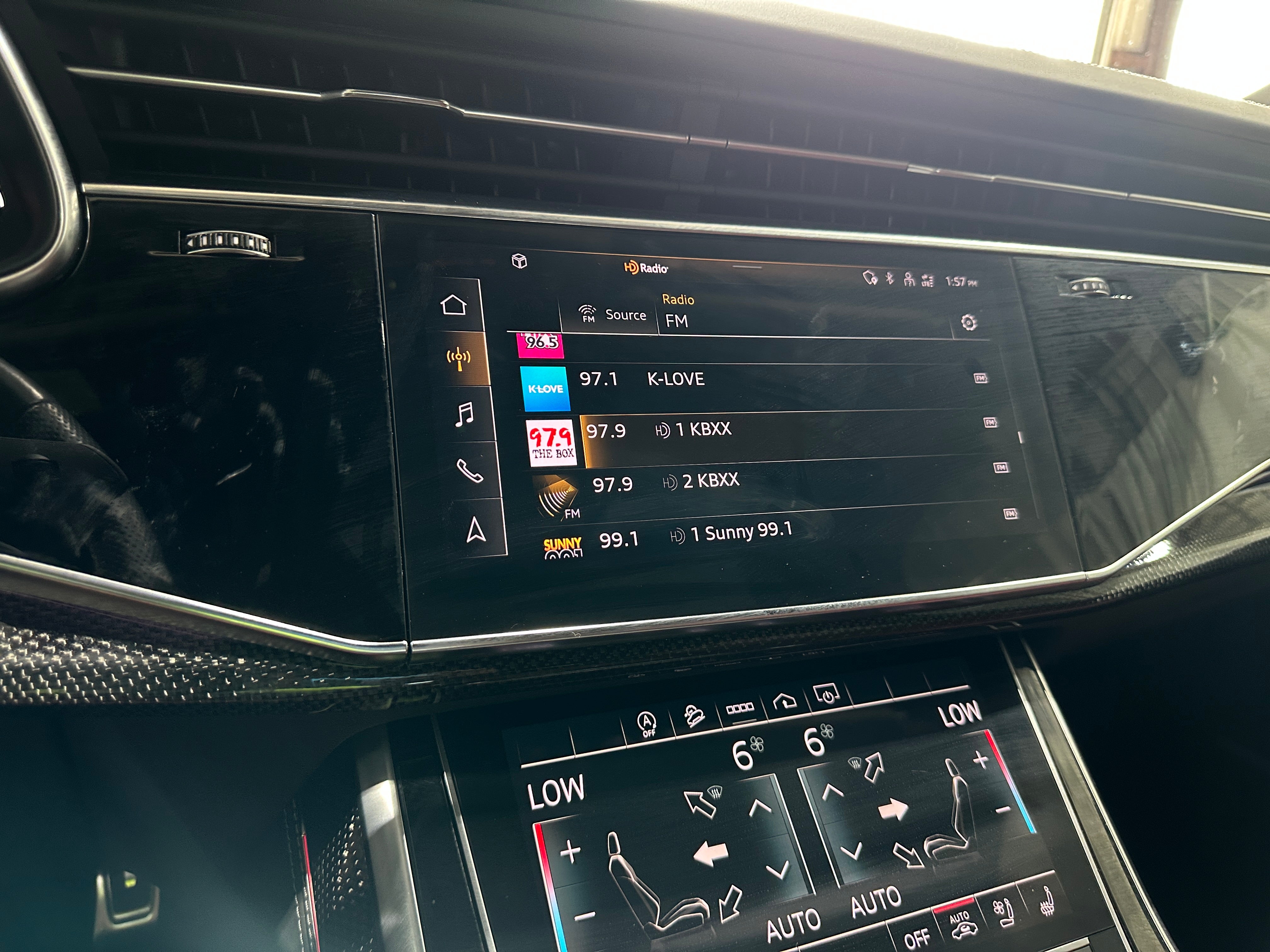 2022 Audi SQ7 Premium Plus 3