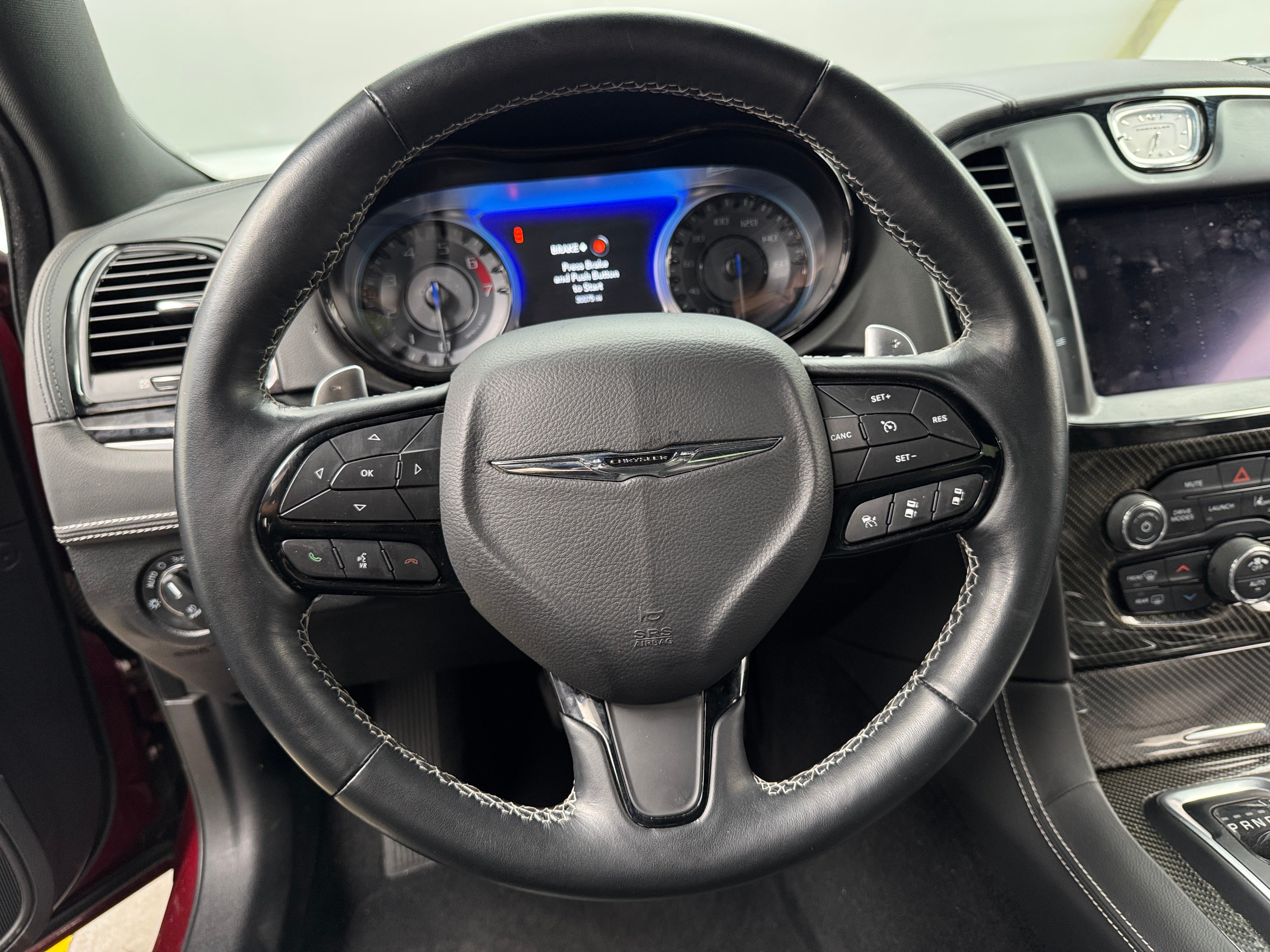 2023 Chrysler 300 C 4